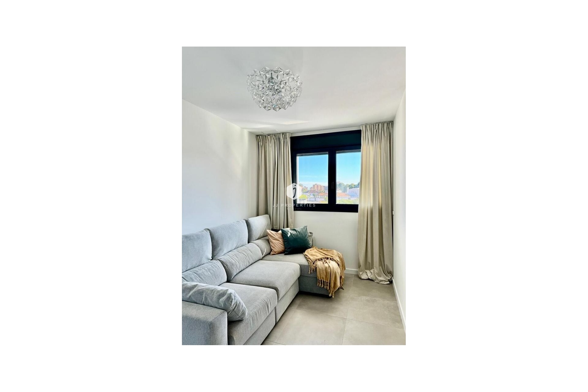 Segunda mano - Apartamento / piso -
Dehesa de Campoamor - Costa Blanca