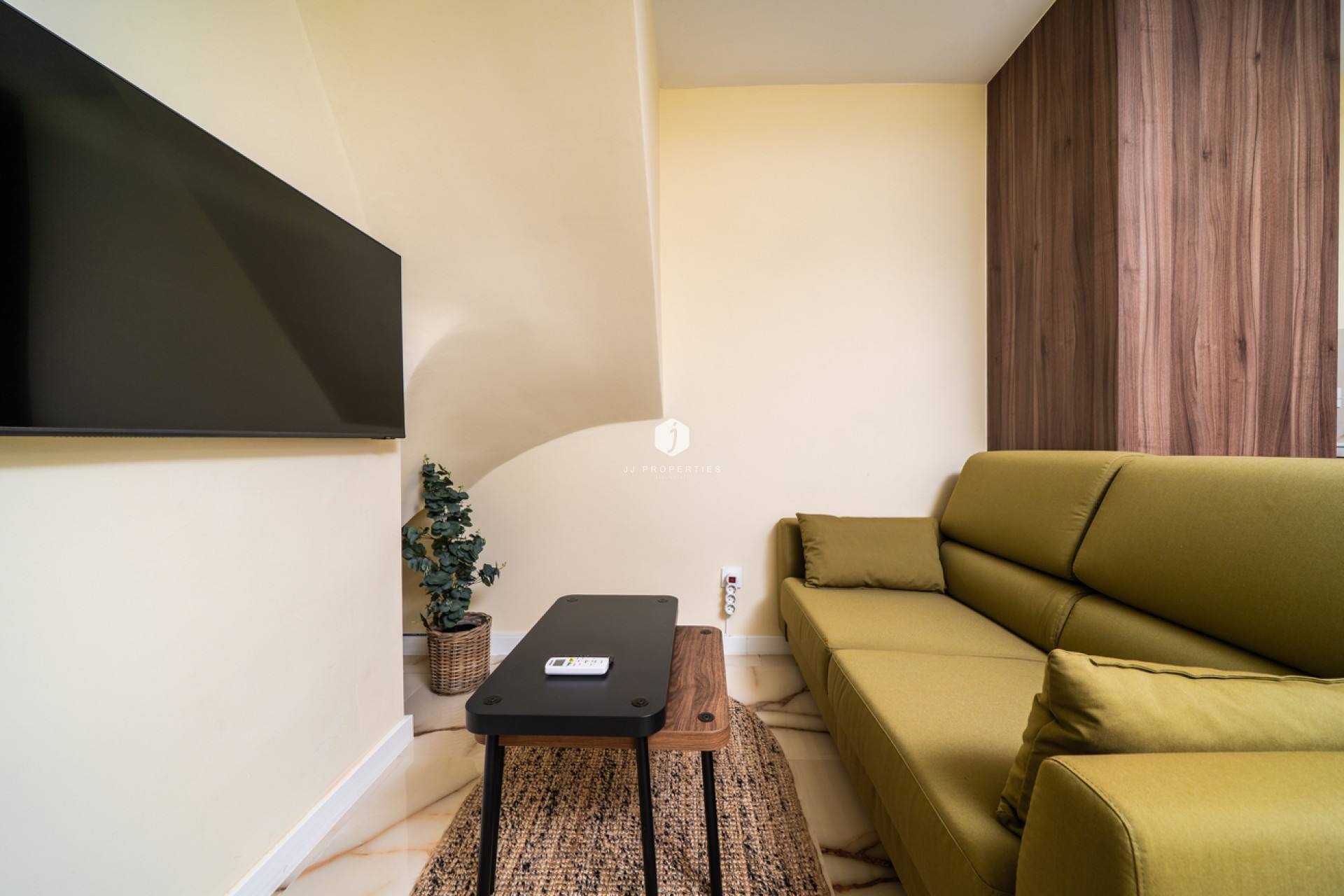 Segunda mano - Apartamento / piso -
El Chaparral - Costa Blanca