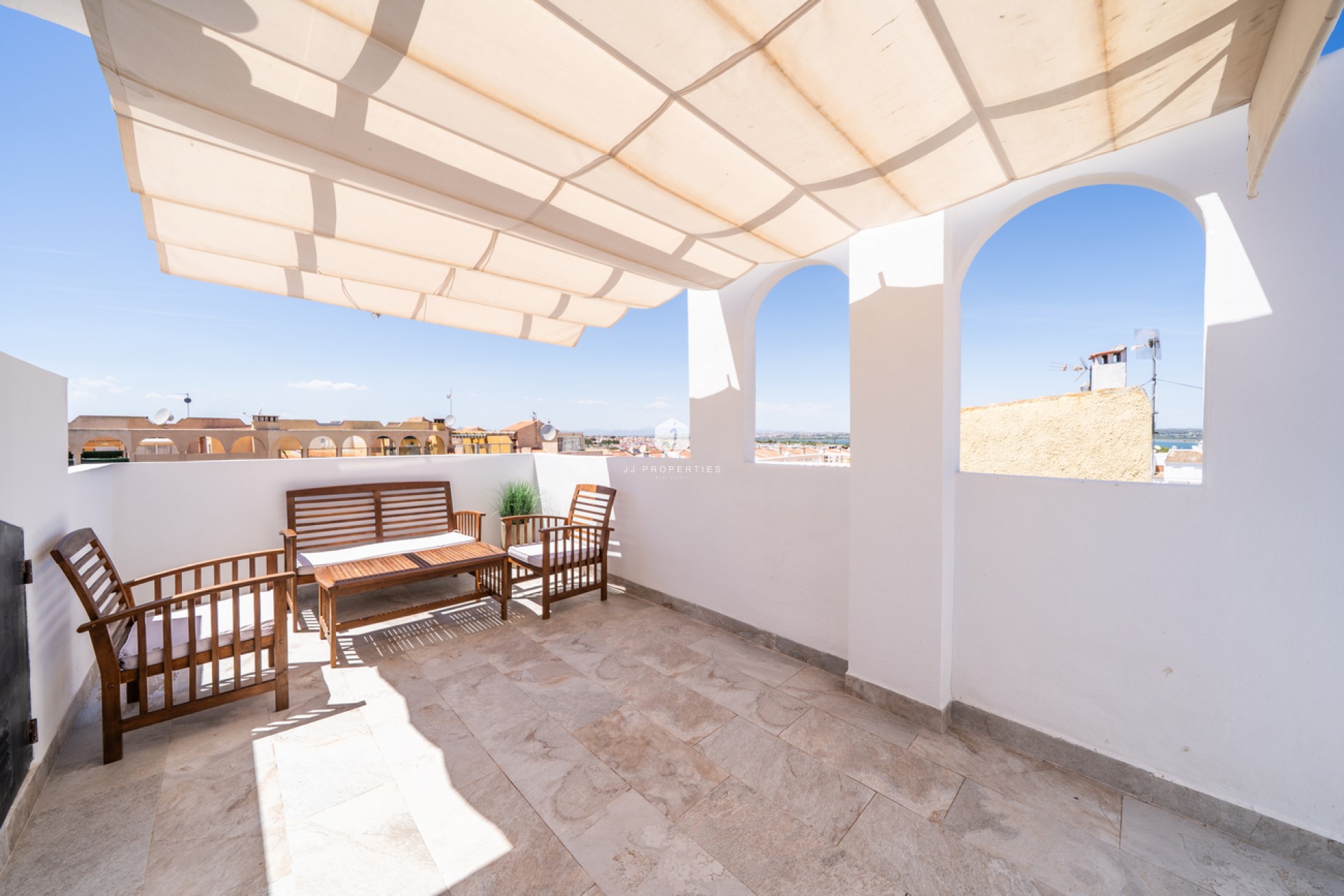 Segunda mano - Apartamento / piso -
El Chaparral - Costa Blanca