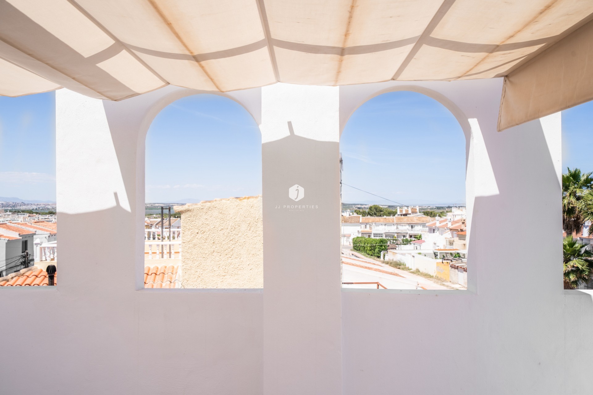 Segunda mano - Apartamento / piso -
El Chaparral - Costa Blanca