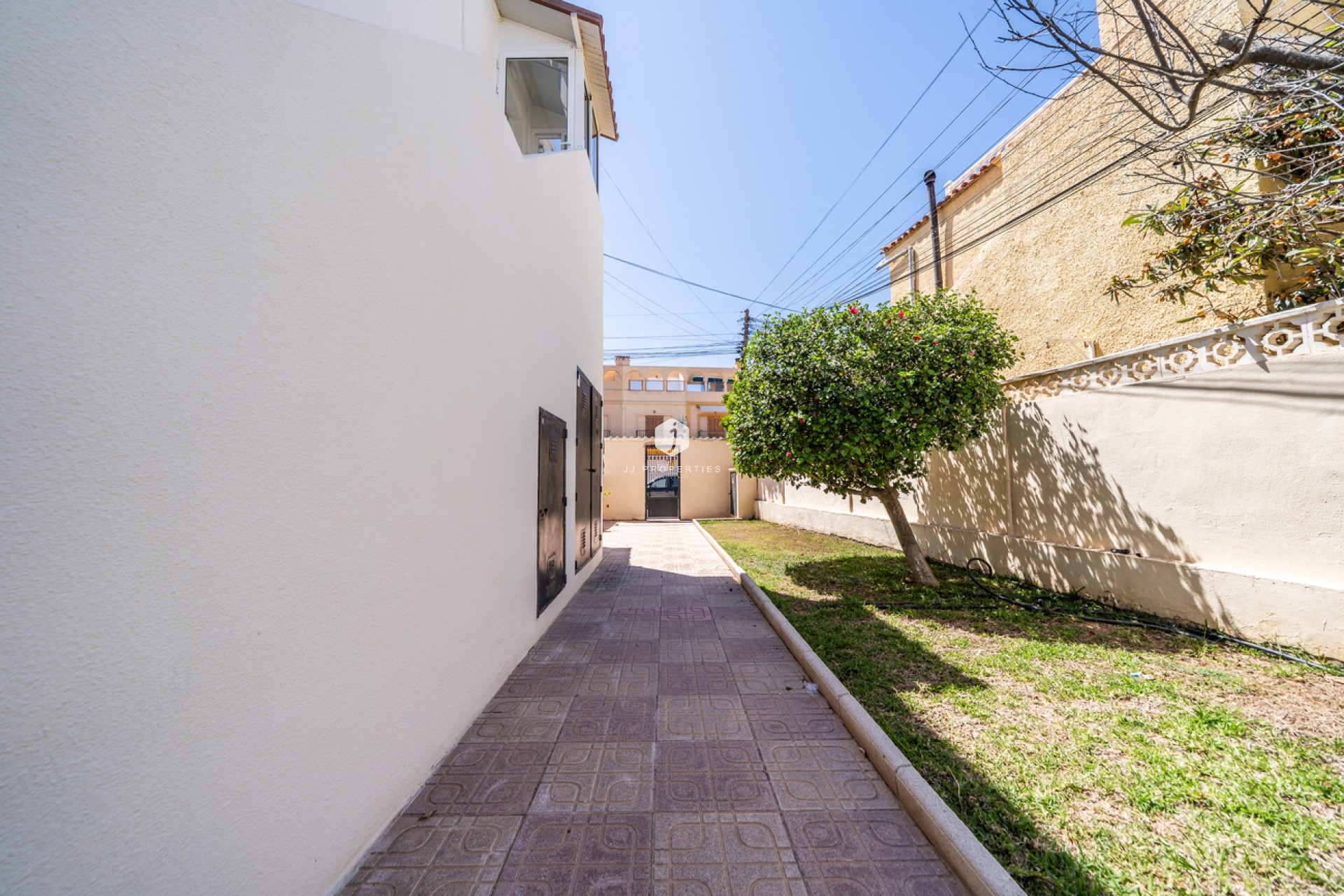 Segunda mano - Apartamento / piso -
El Chaparral - Costa Blanca