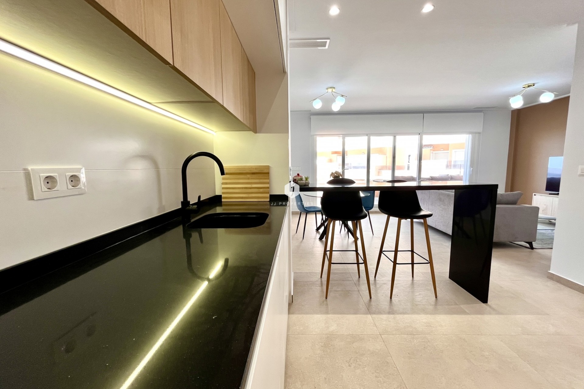 Segunda mano - Apartamento / piso -
El Raso - Costa Blanca