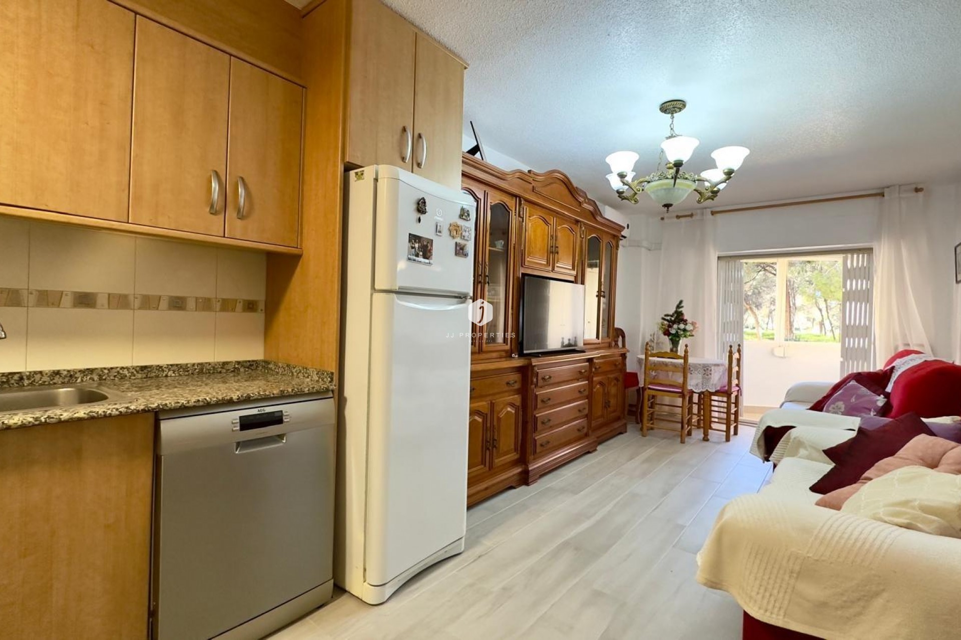 Segunda mano - Apartamento / piso -
Guardamar del Segura - Centro