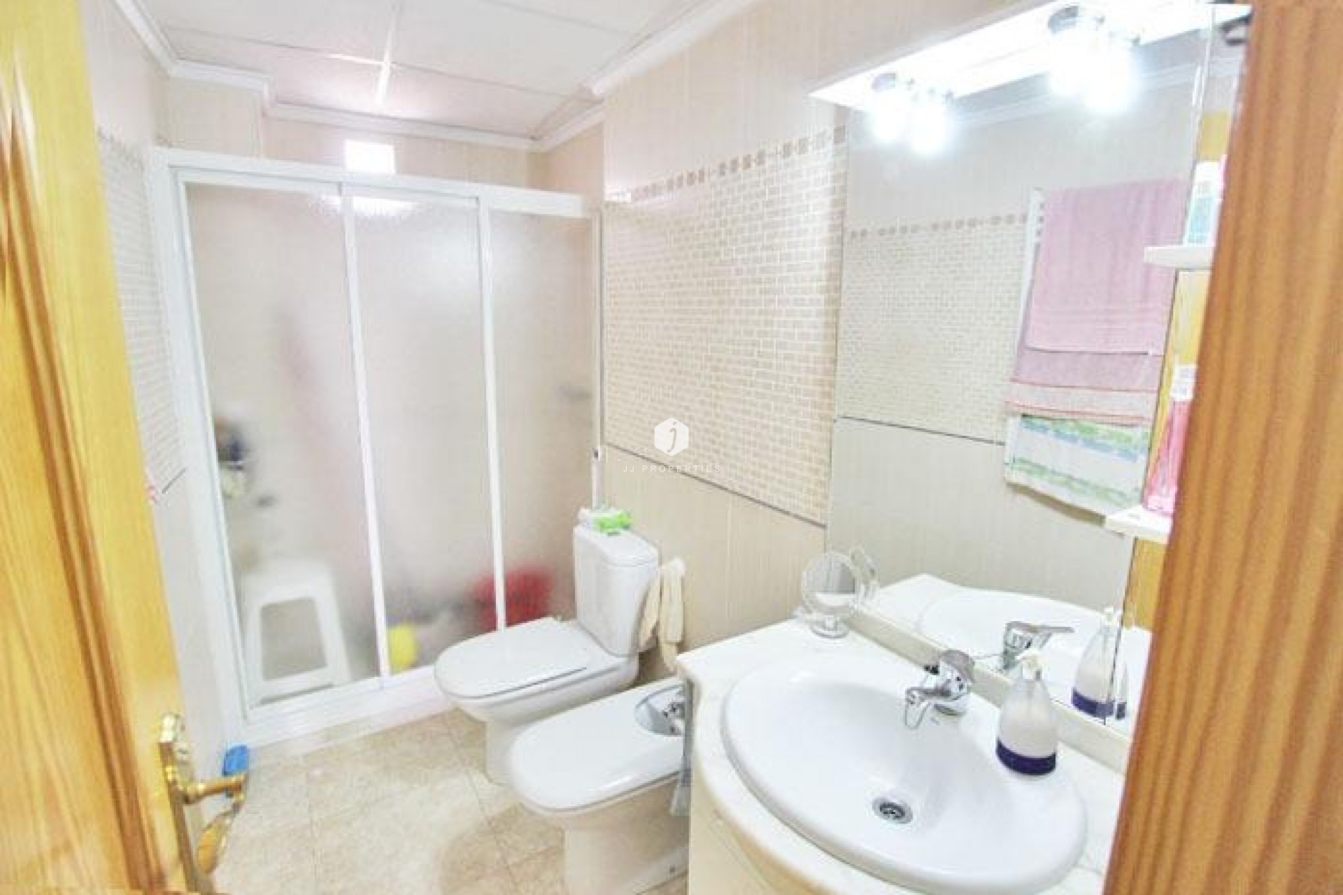 Segunda mano - Apartamento / piso -
Guardamar del Segura - Pueblo