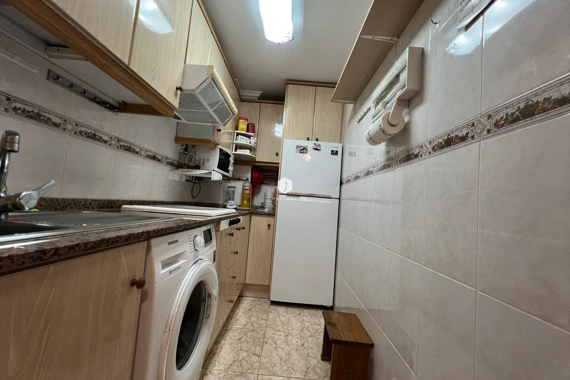 Segunda mano - Apartamento / piso -
Guardamar del Segura - Pueblo