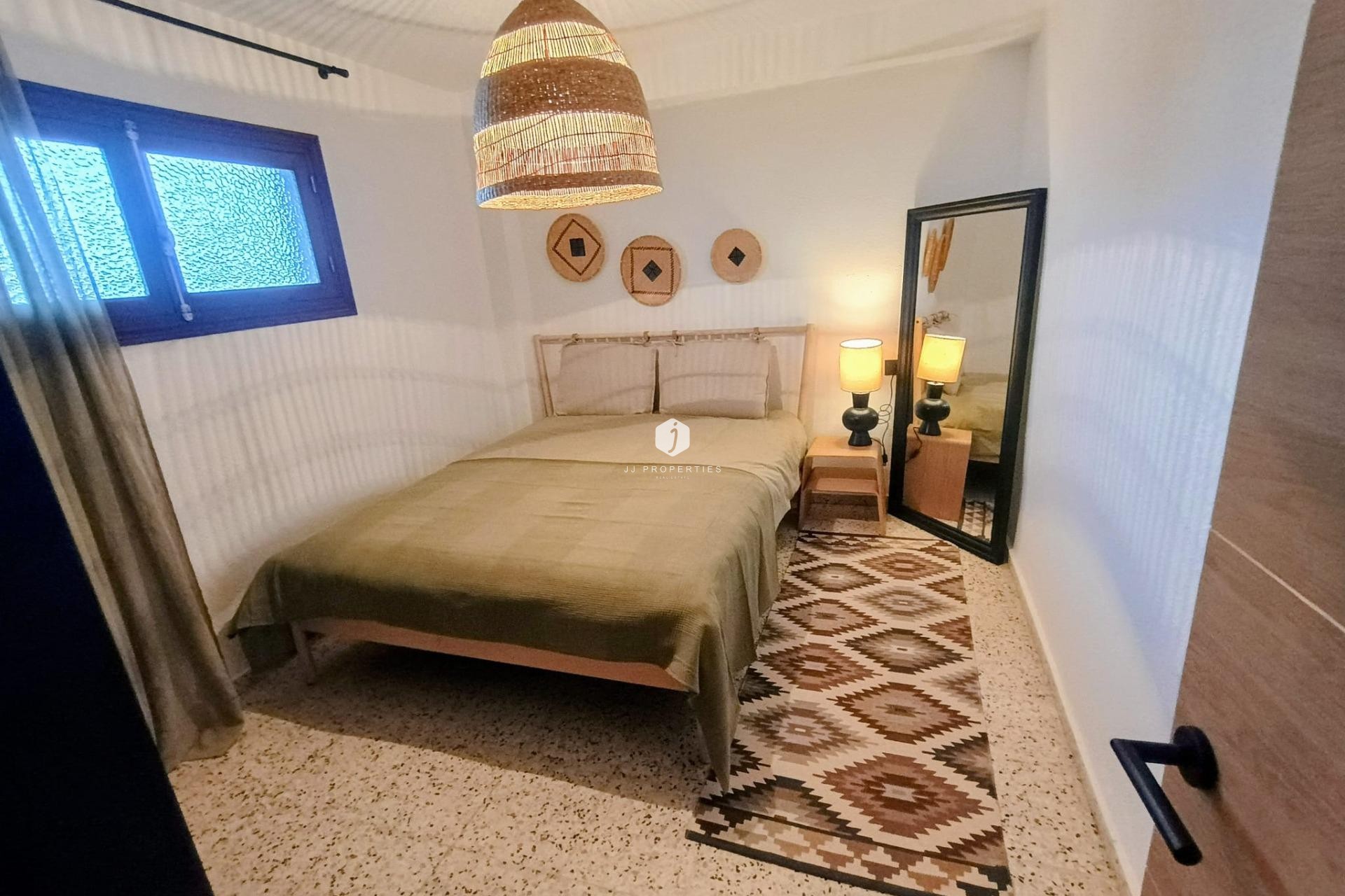 Segunda mano - Apartamento / piso -
Guardamar del Segura - Urbanizaciones
