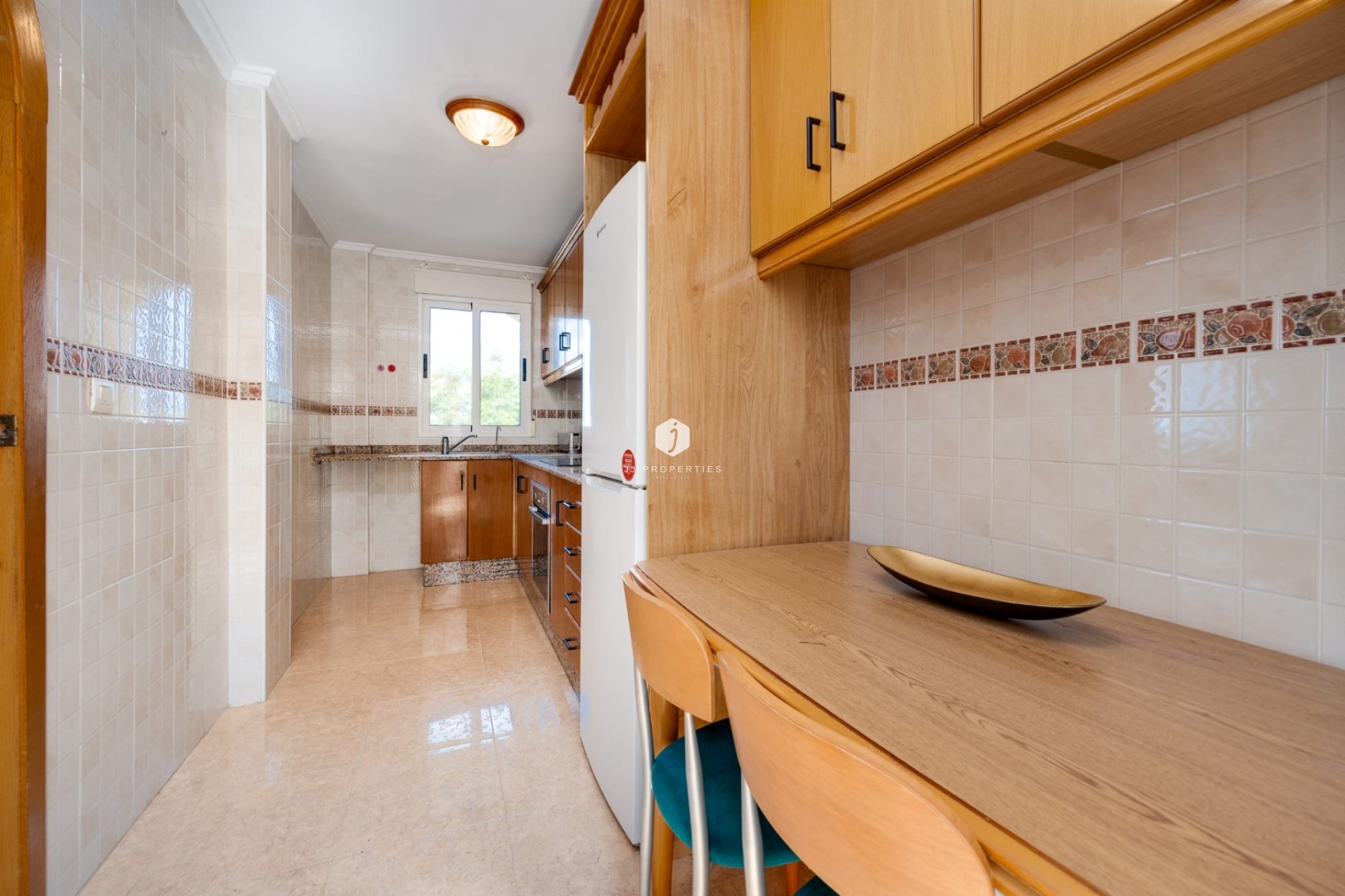 Segunda mano - Apartamento / piso -
Jacarilla - Inland