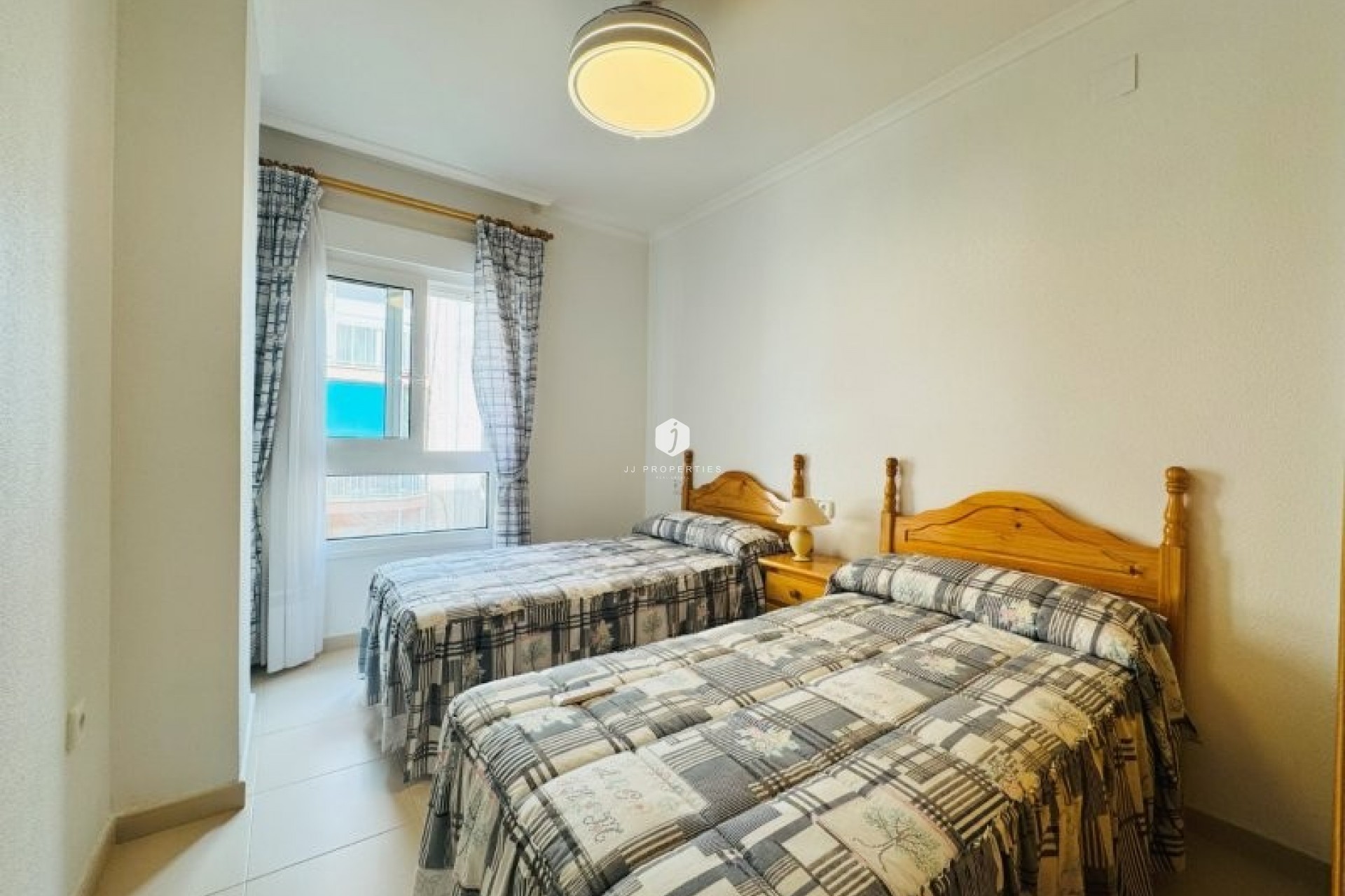 Segunda mano - Apartamento / piso -
La Mata - Costa Blanca