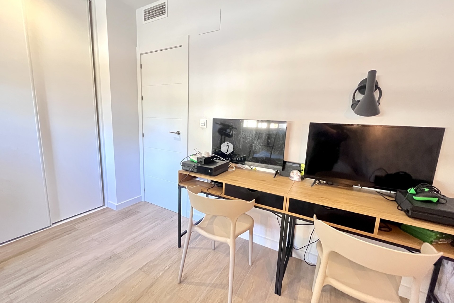 Segunda mano - Apartamento / piso -
La Mata - Costa Blanca