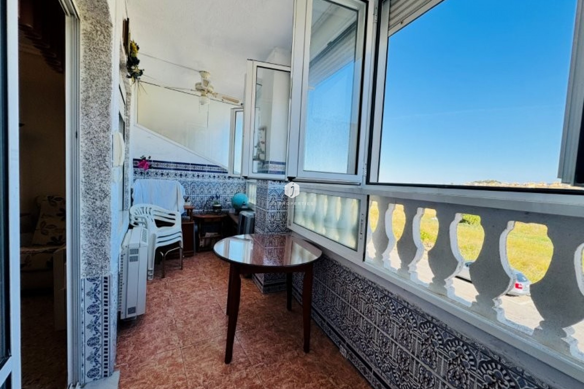 Segunda mano - Apartamento / piso -
La Mata - Costa Blanca