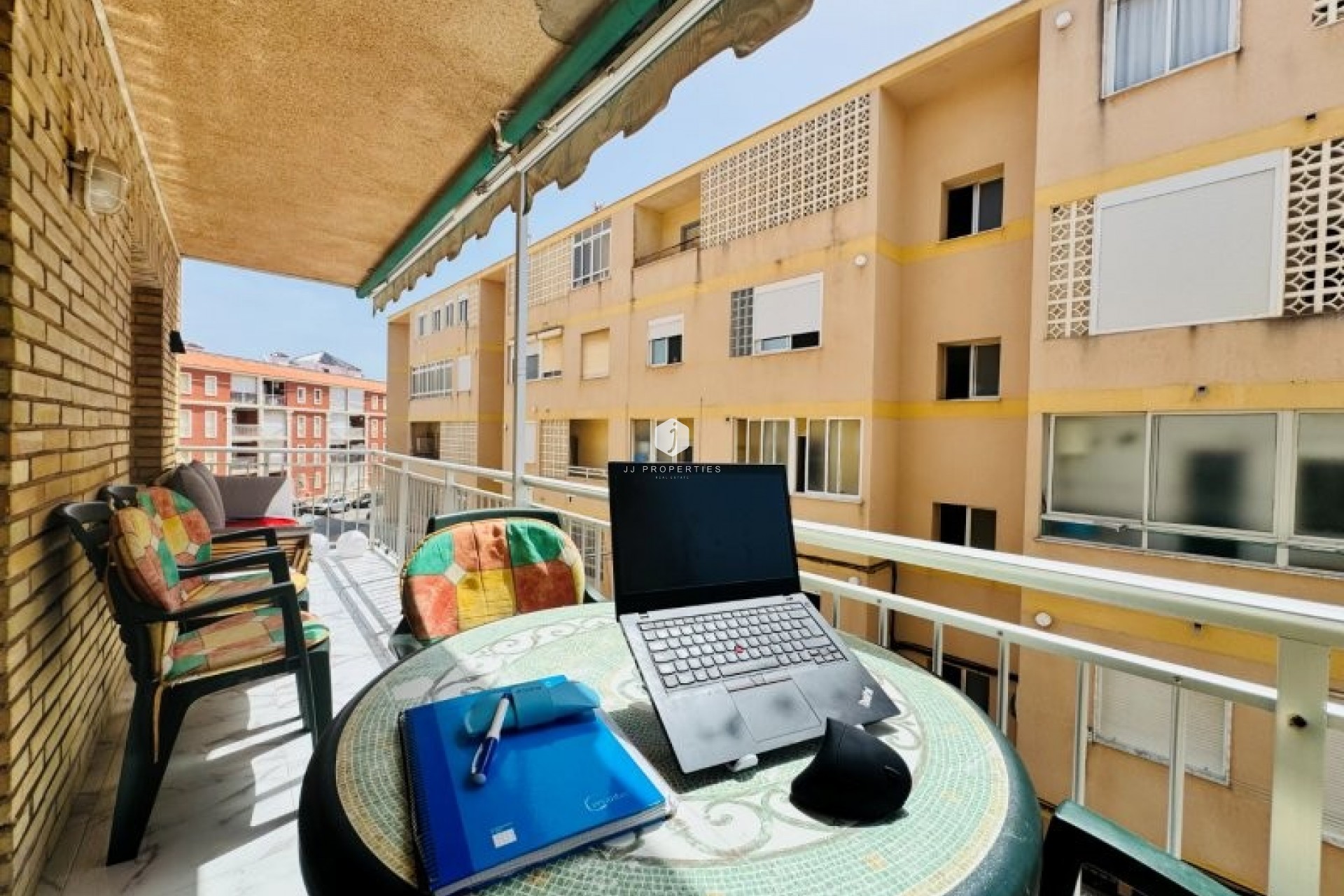 Segunda mano - Apartamento / piso -
La Mata - Costa Blanca
