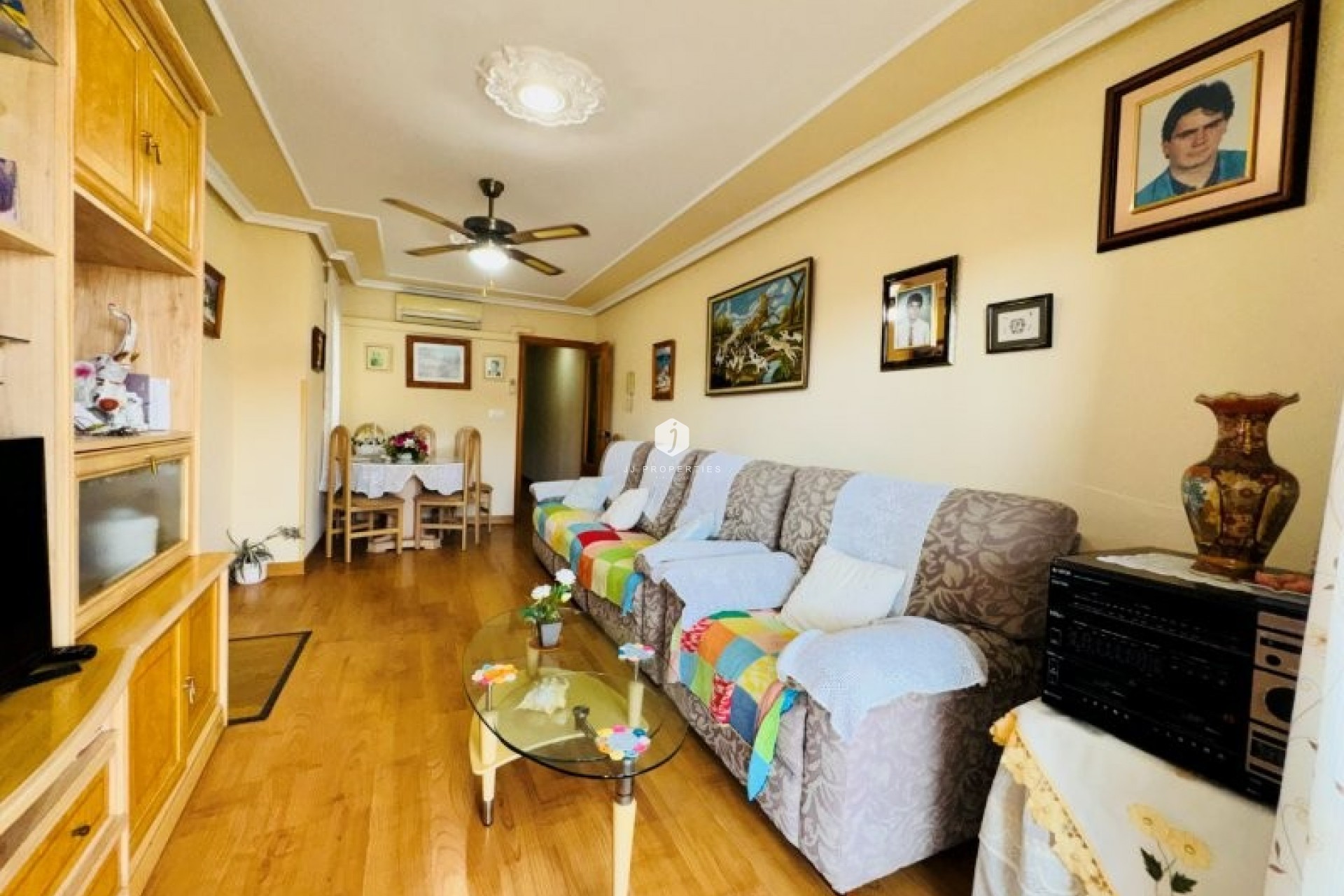 Segunda mano - Apartamento / piso -
La Mata - Costa Blanca