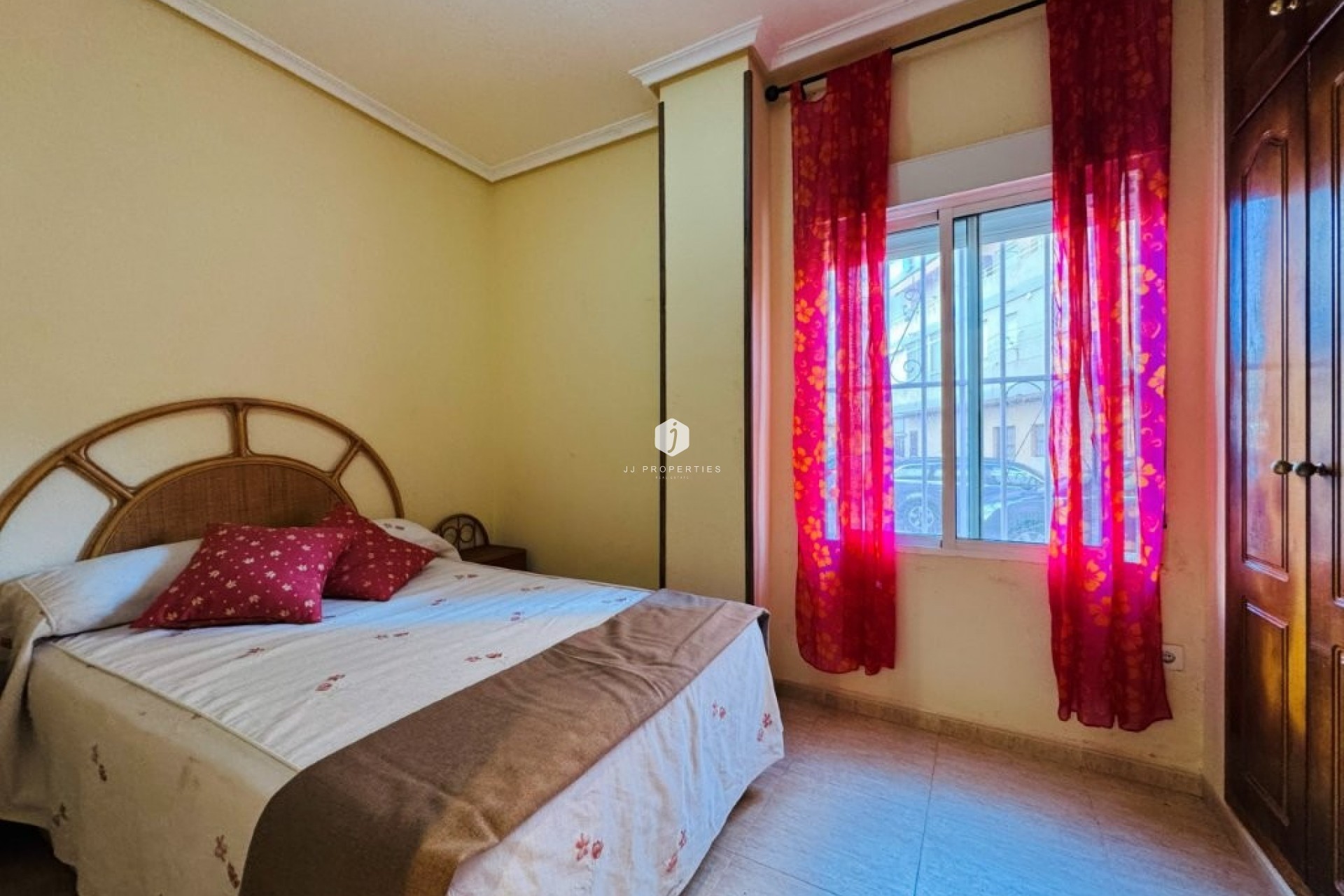 Segunda mano - Apartamento / piso -
La Mata - Costa Blanca