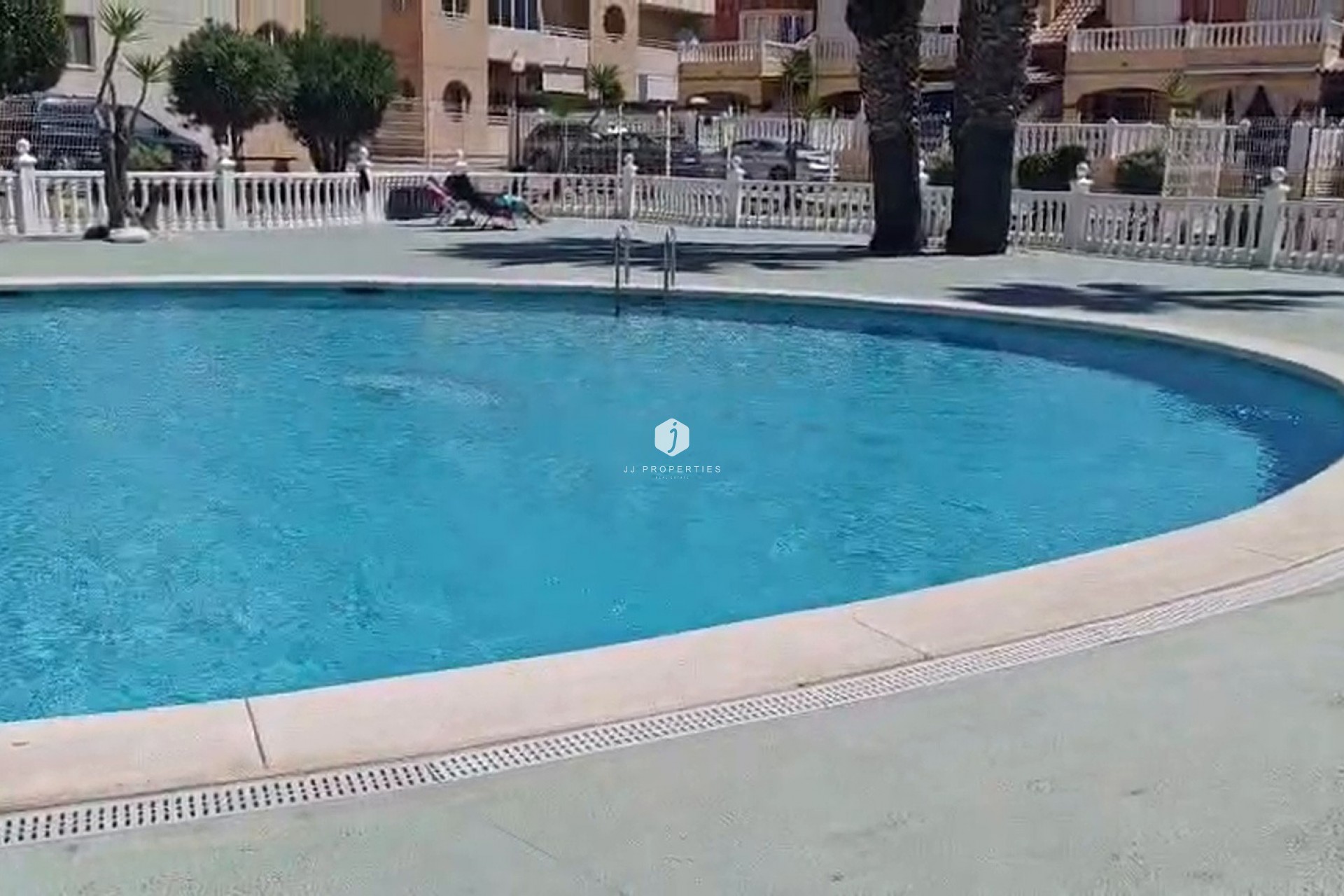 Segunda mano - Apartamento / piso -
La Siesta - Costa Blanca