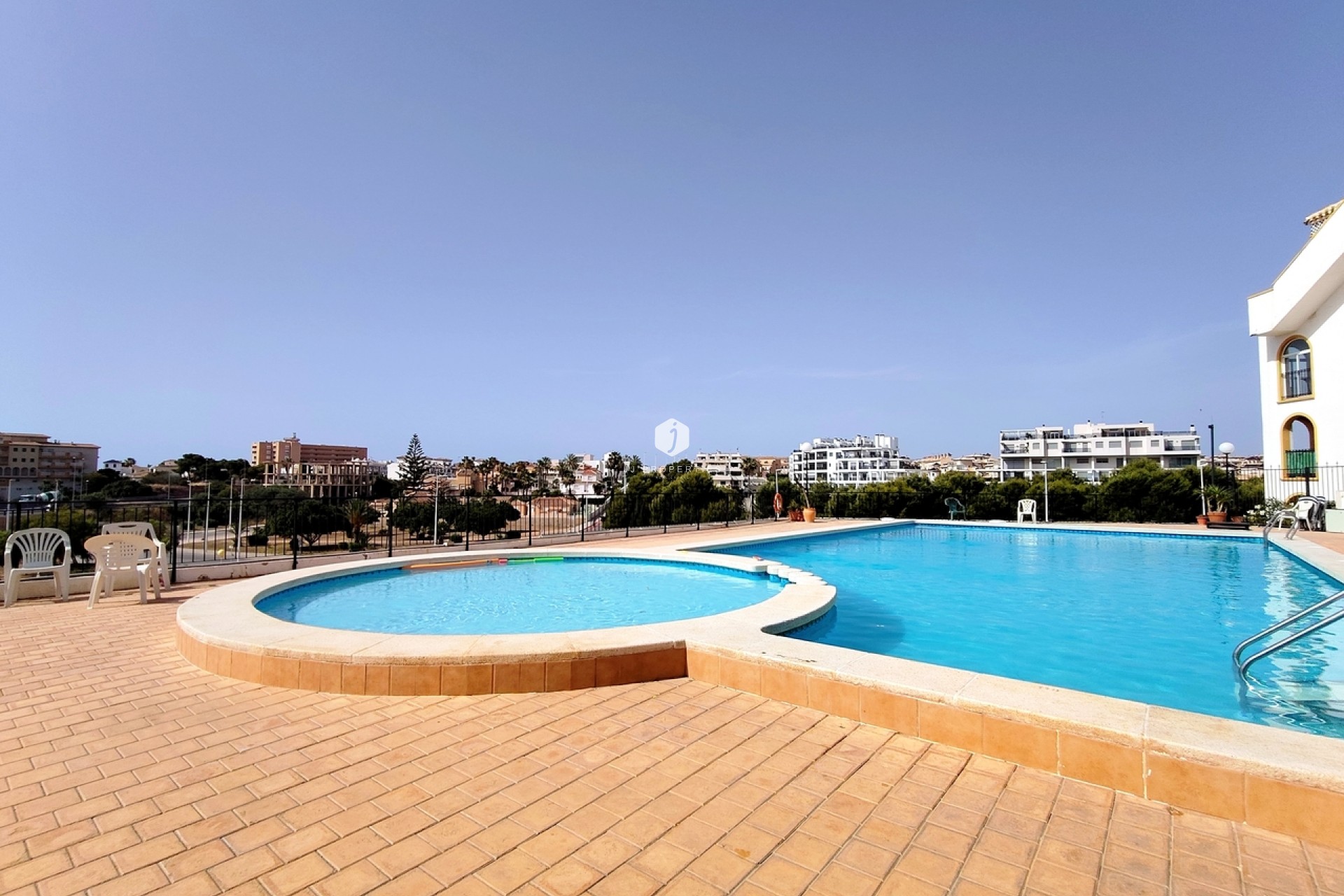 Segunda mano - Apartamento / piso -
La Zenia - Costa Blanca