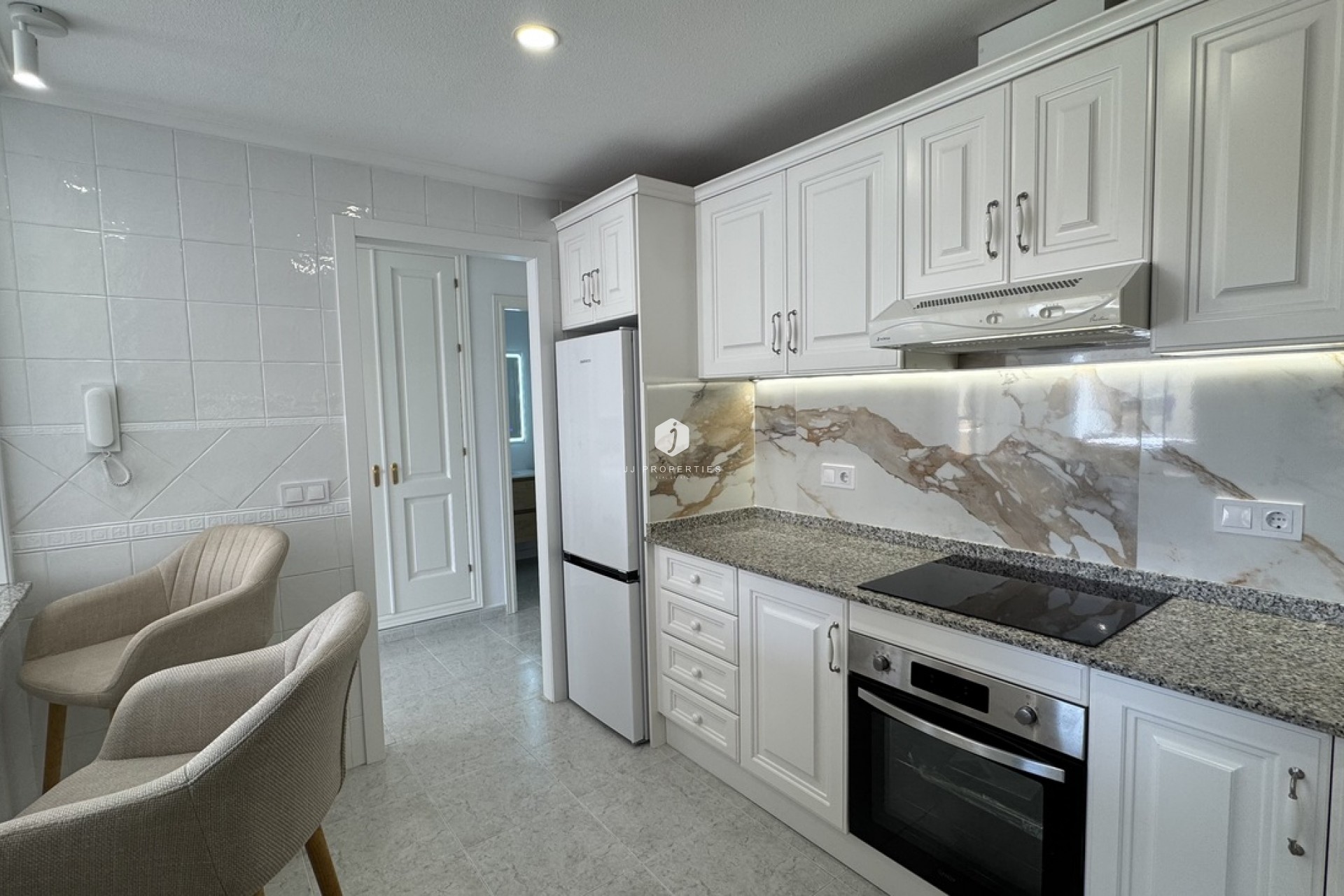 Segunda mano - Apartamento / piso -
Lomas De Campoamor - Costa Blanca