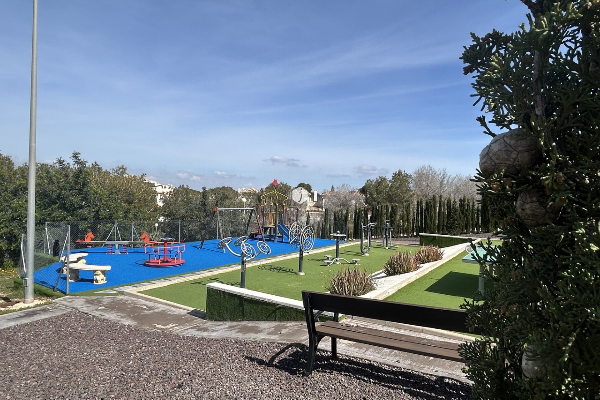 Segunda mano - Apartamento / piso -
Los Altos - Costa Blanca