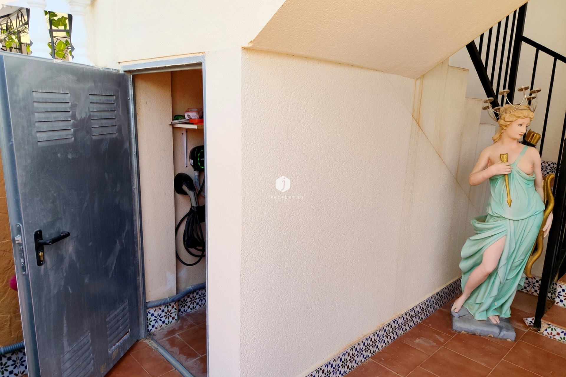Segunda mano - Apartamento / piso -
Los Altos - Costa Blanca