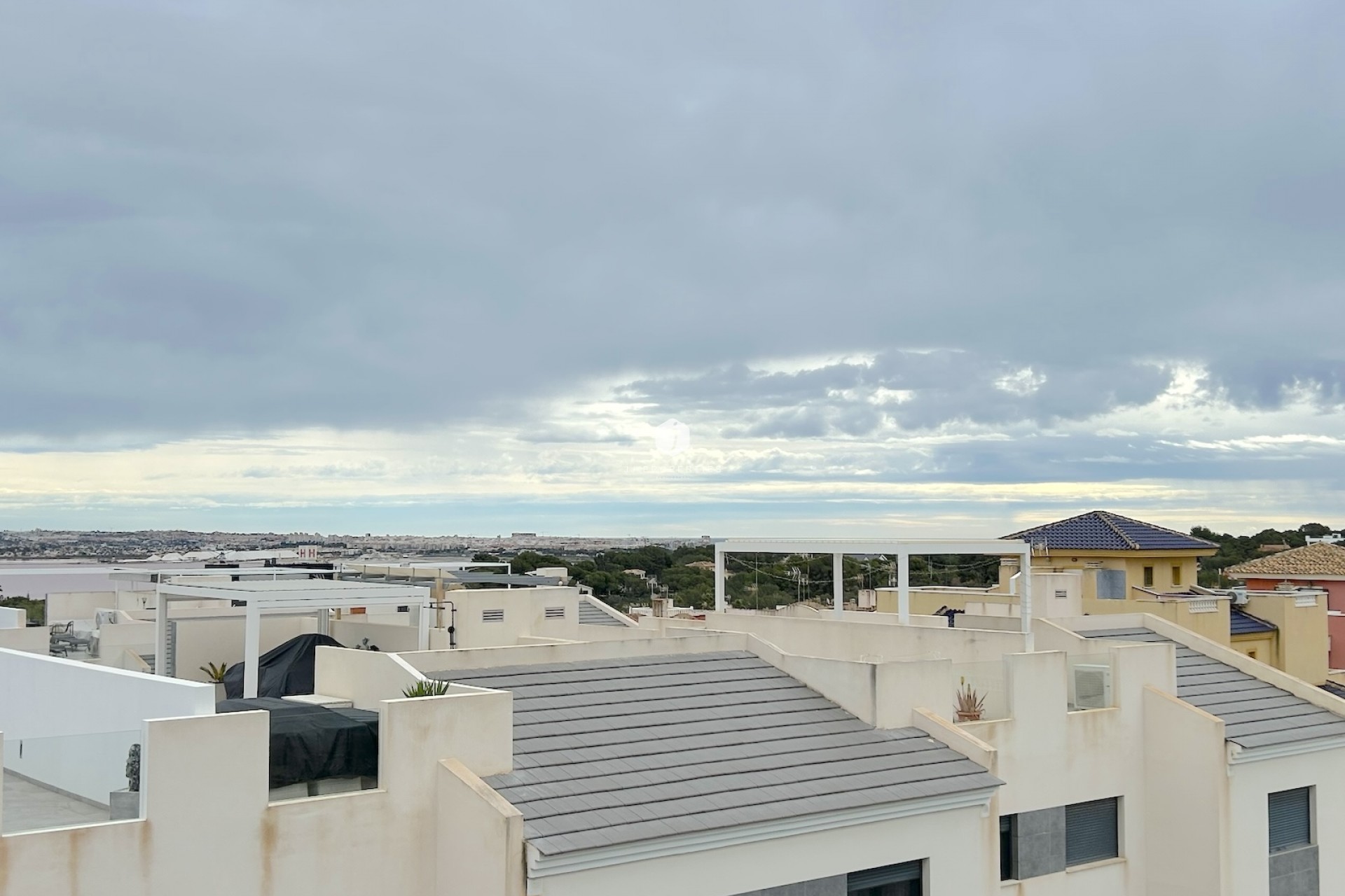 Segunda mano - Apartamento / piso -
Los Balcones - Costa Blanca
