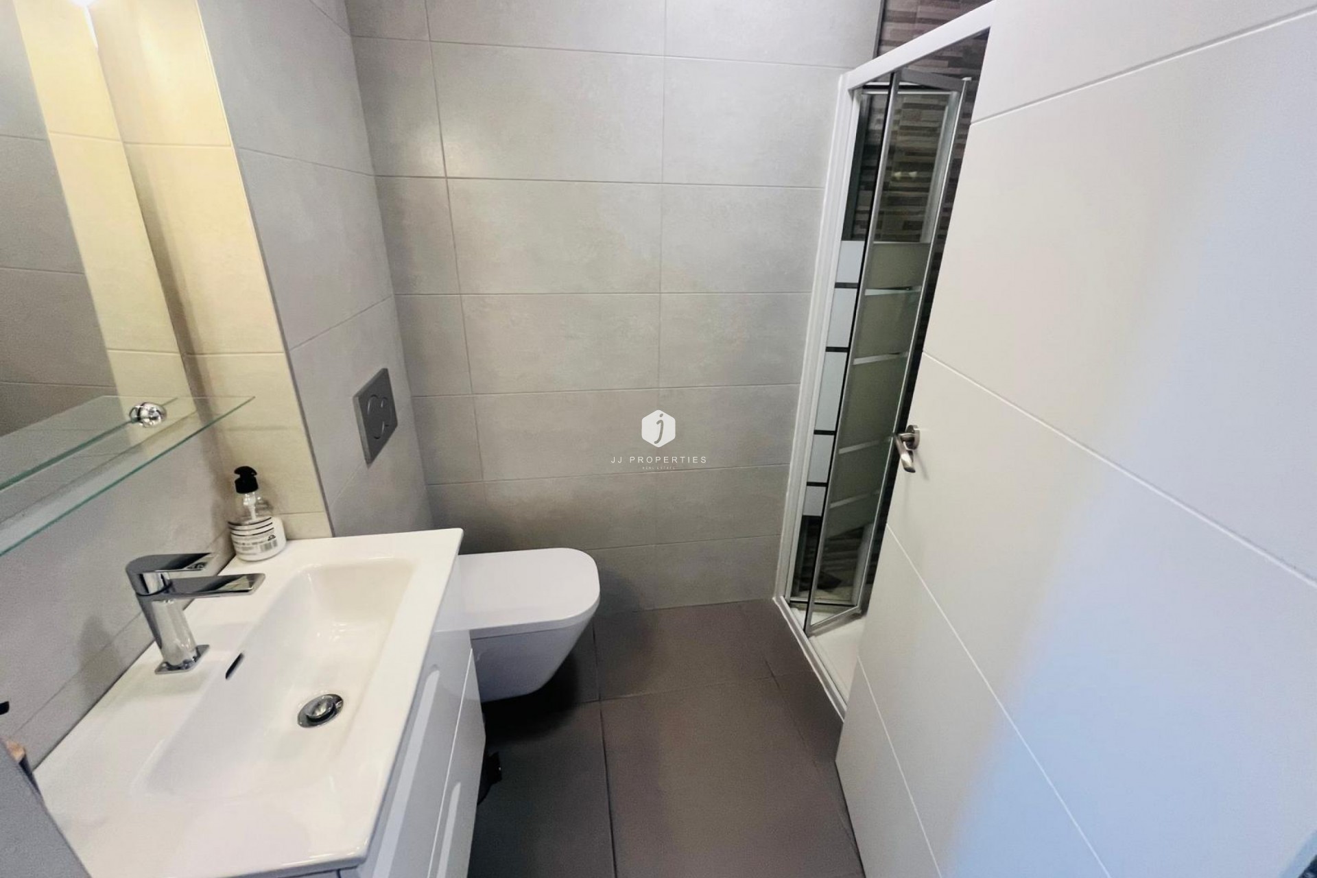 Segunda mano - Apartamento / piso -
Los Dolses - Inland