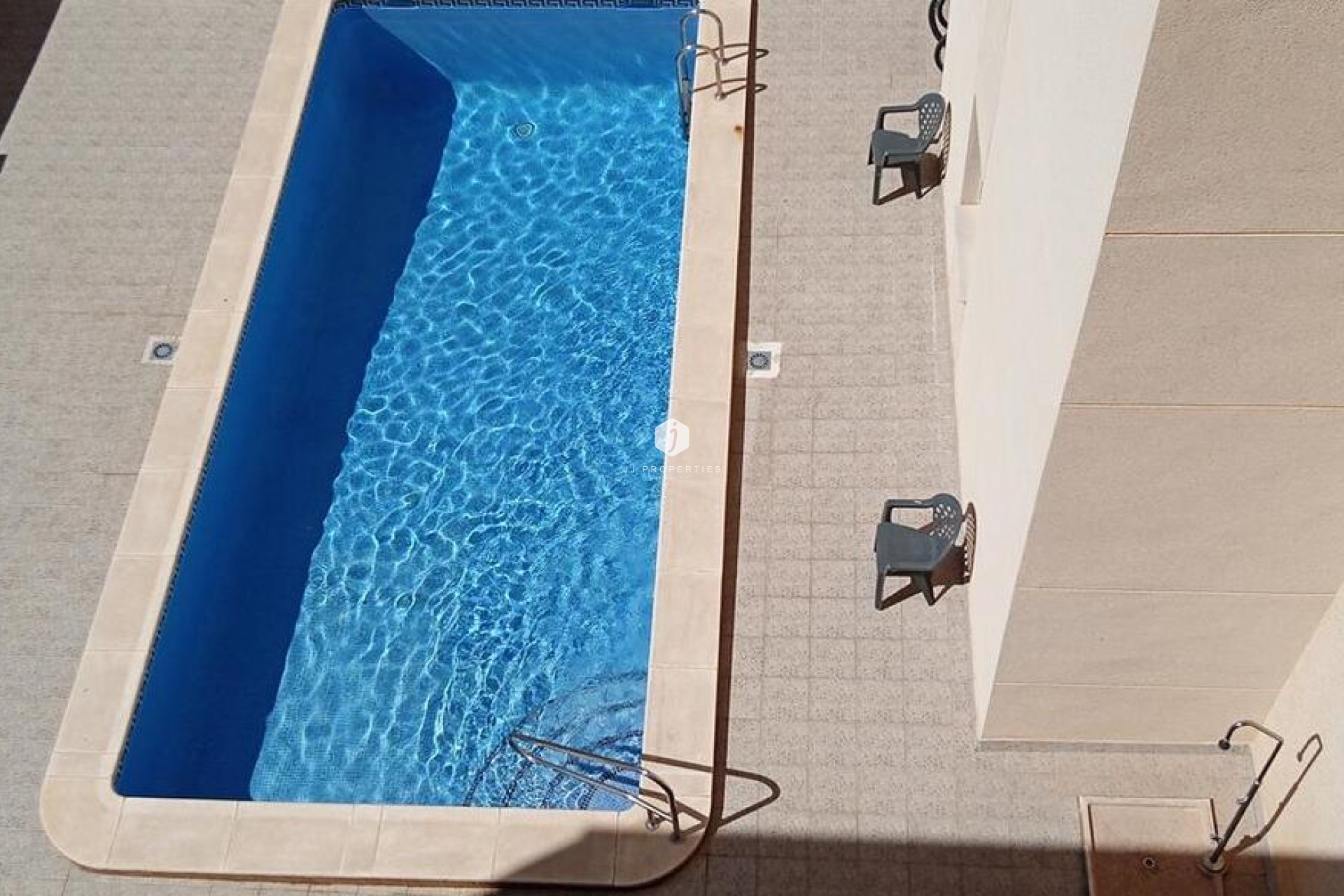 Segunda mano - Apartamento / piso -
Los Montesinos - PUEBLO CENTRO