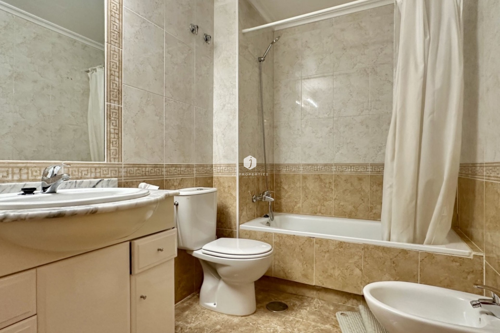 Segunda mano - Apartamento / piso -
Orihuela Costa - Costa Blanca