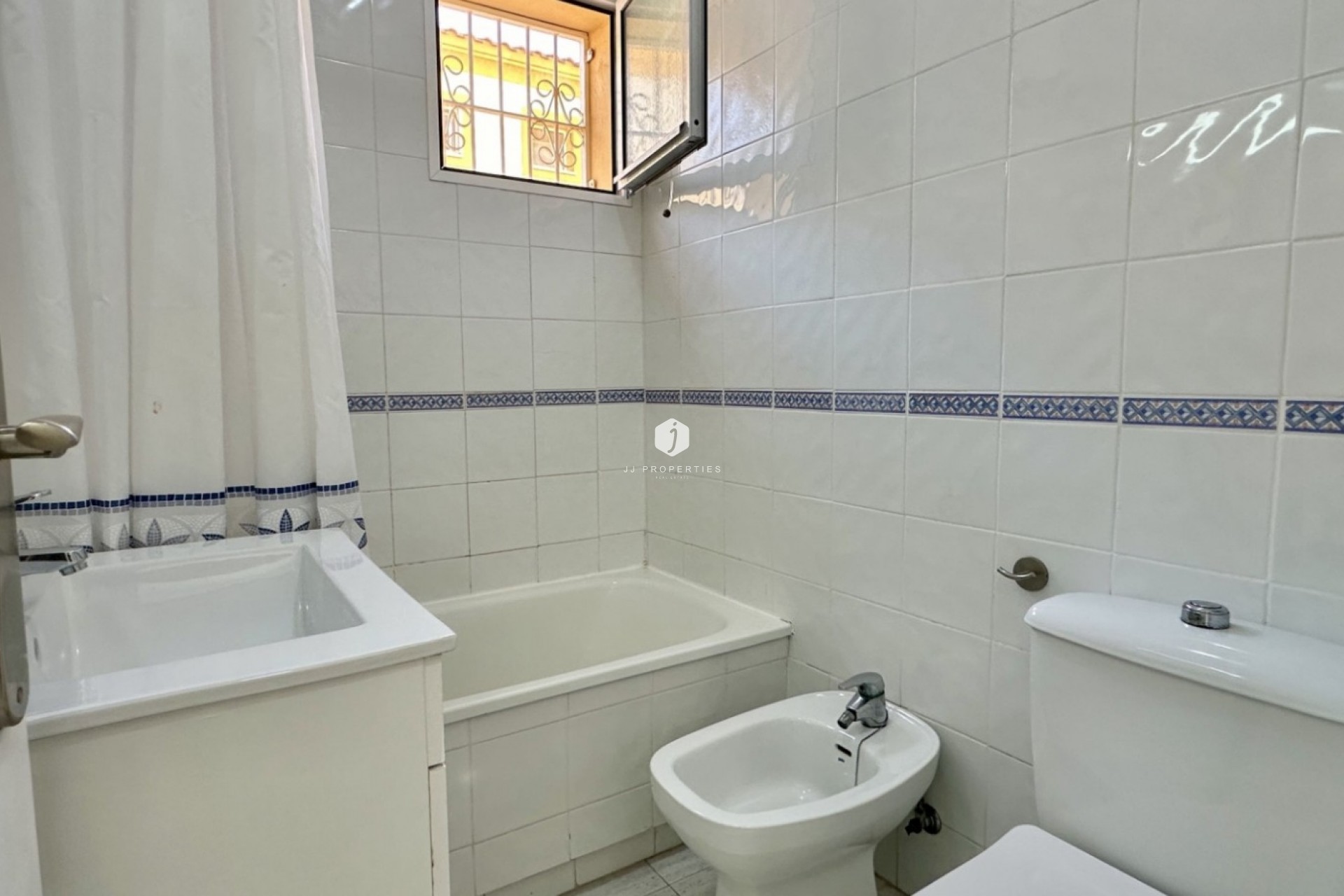 Segunda mano - Apartamento / piso -
Orihuela Costa - Costa Blanca