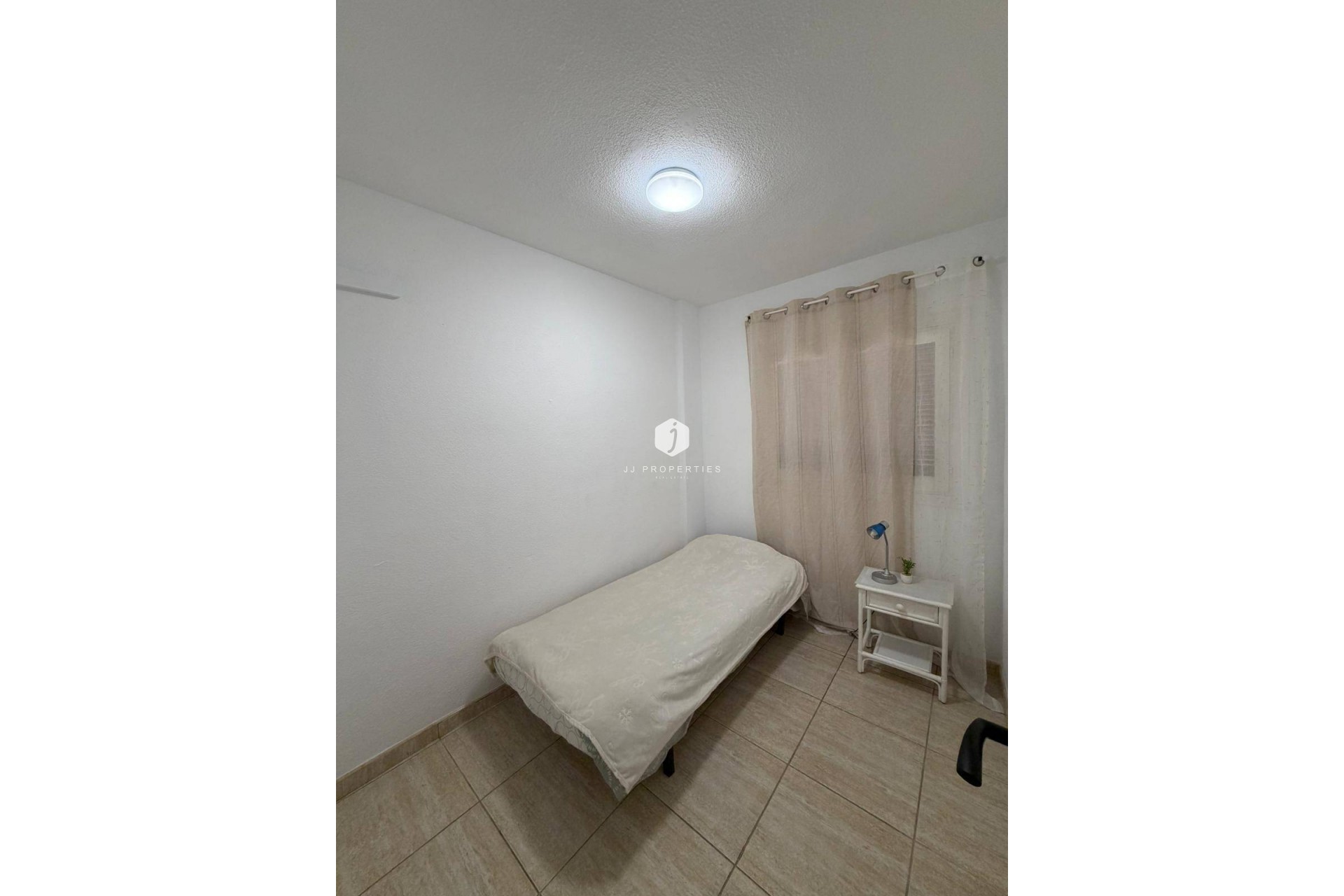 Segunda mano - Apartamento / piso -
Orihuela Costa - La Regia