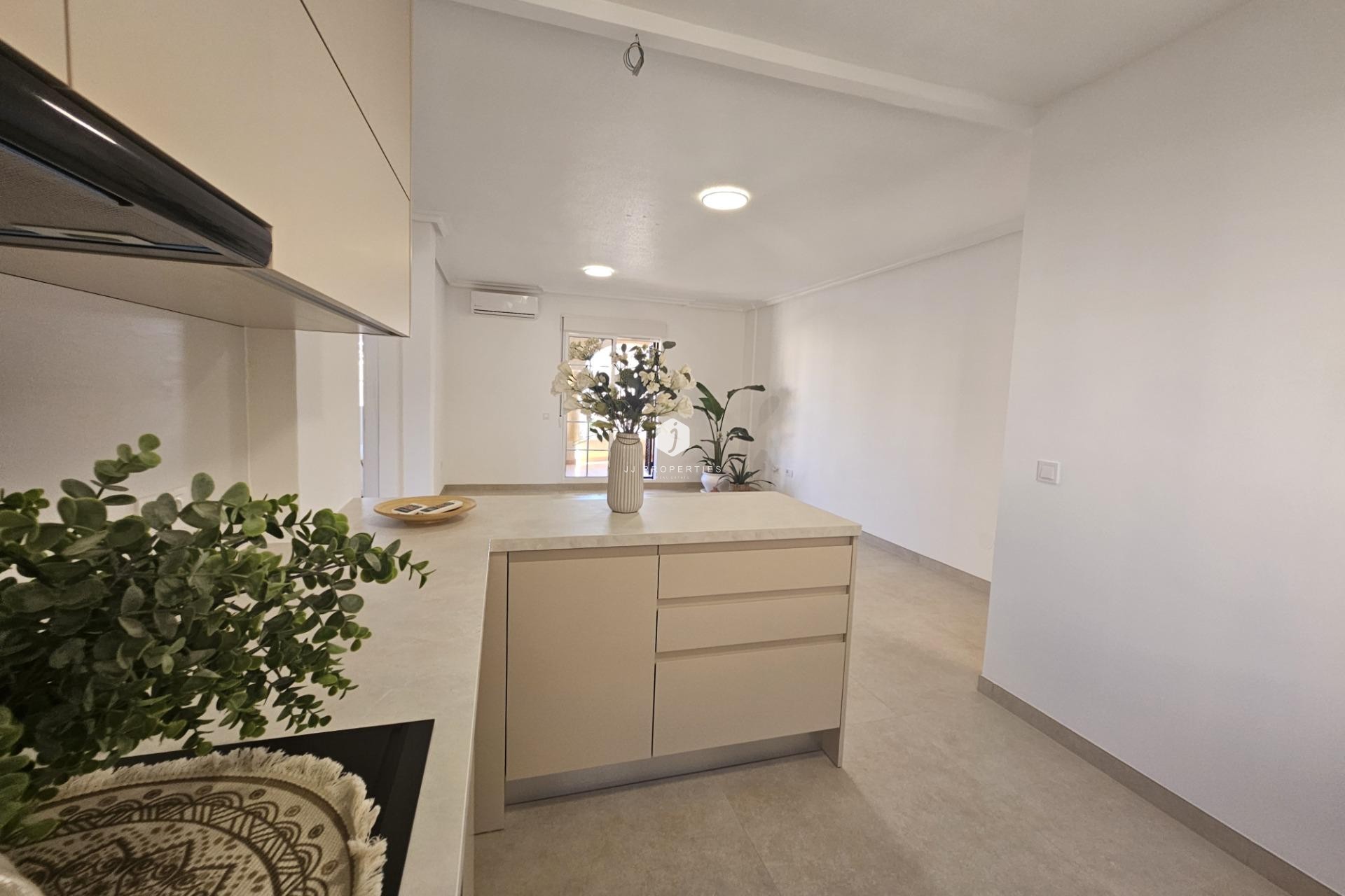 Segunda mano - Apartamento / piso -
Orihuela Costa - Lomas de Cabo Roig