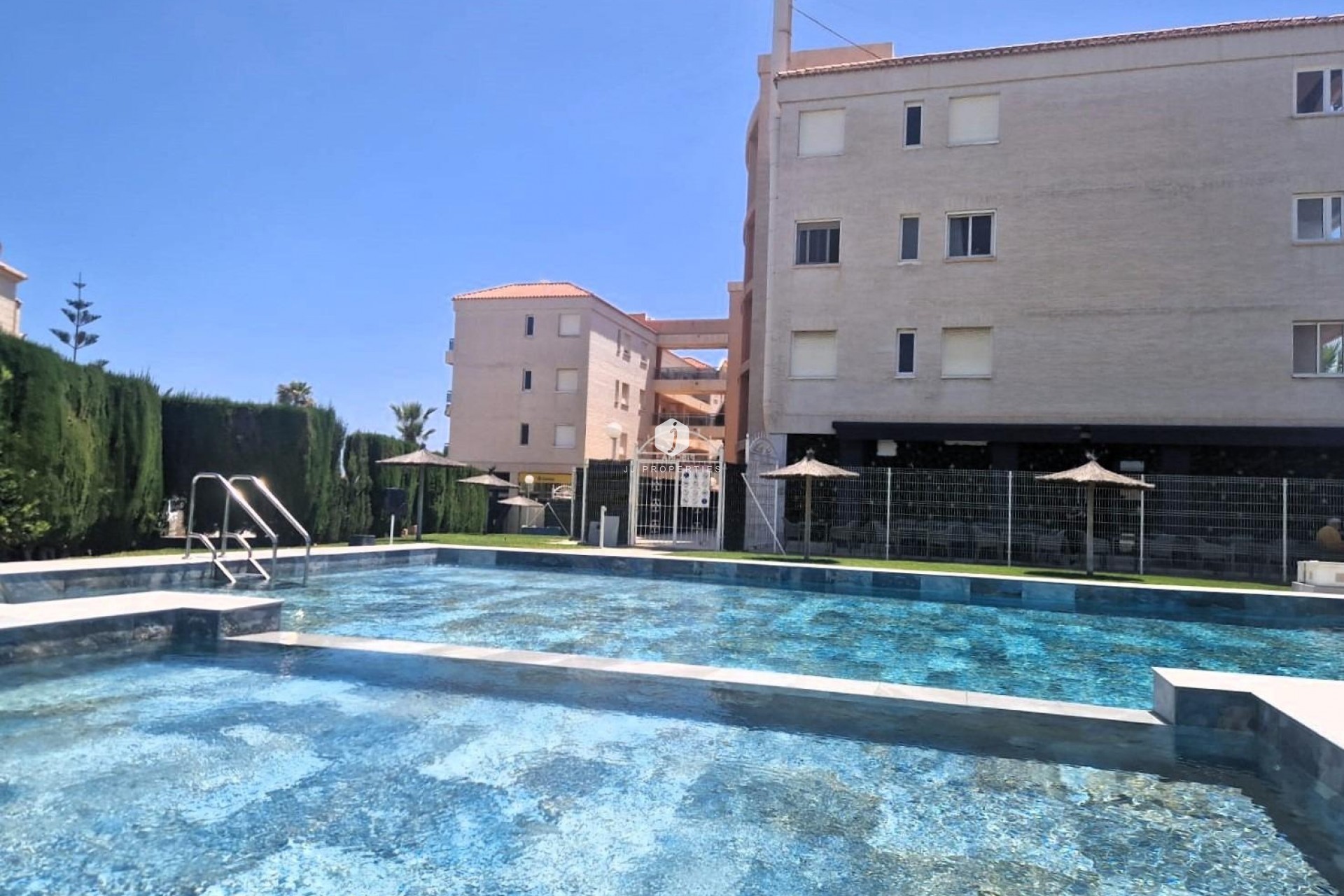 Segunda mano - Apartamento / piso -
Orihuela Costa - Playa Flamenca