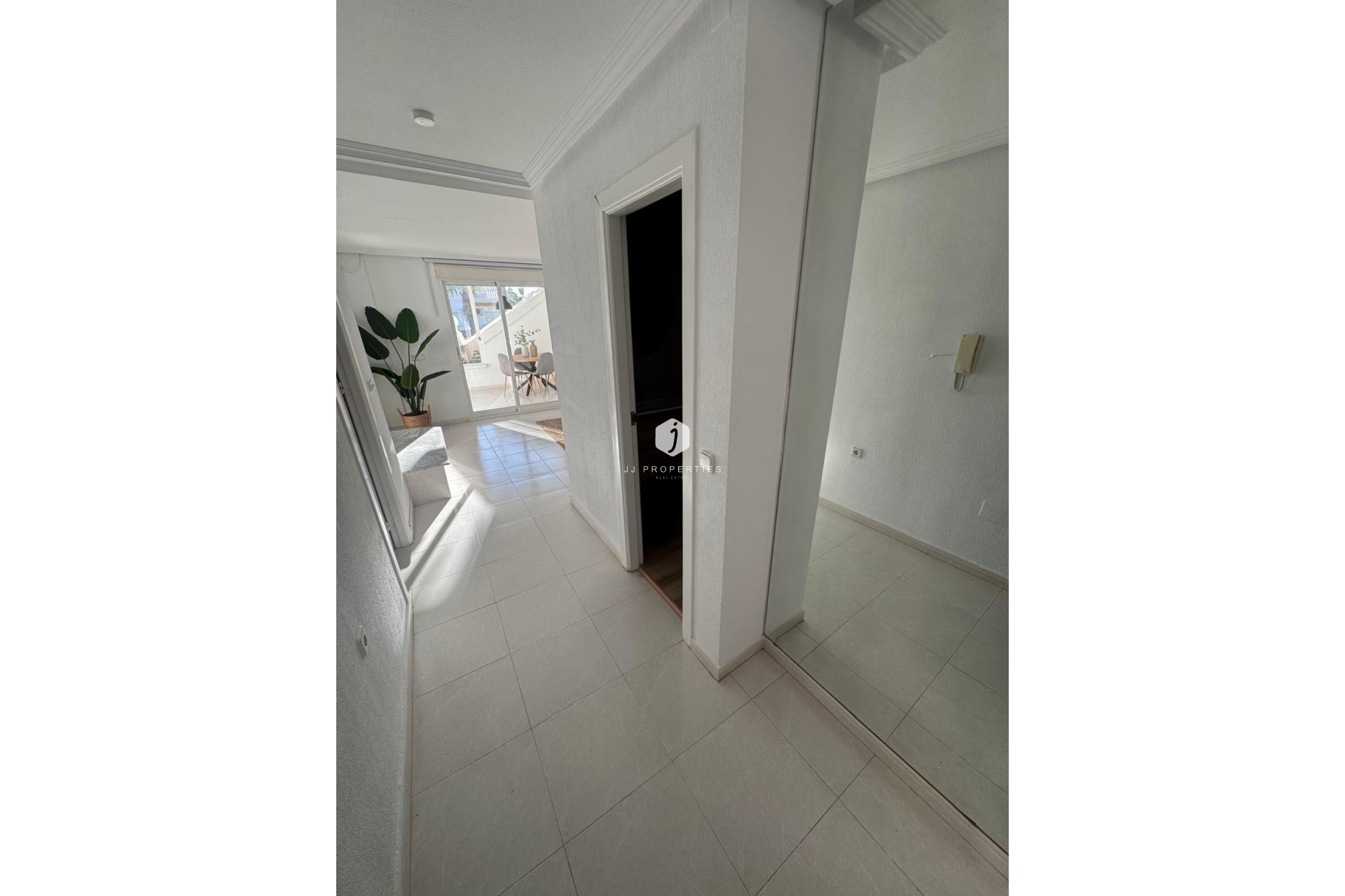 Segunda mano - Apartamento / piso -
Orihuela Costa - Playa Flamenca