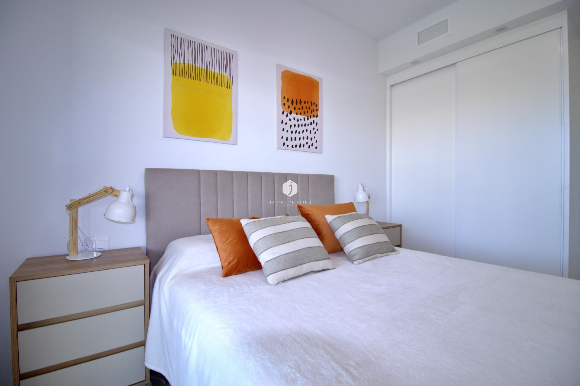 Segunda mano - Apartamento / piso -
Orihuela Costa - Punta Prima