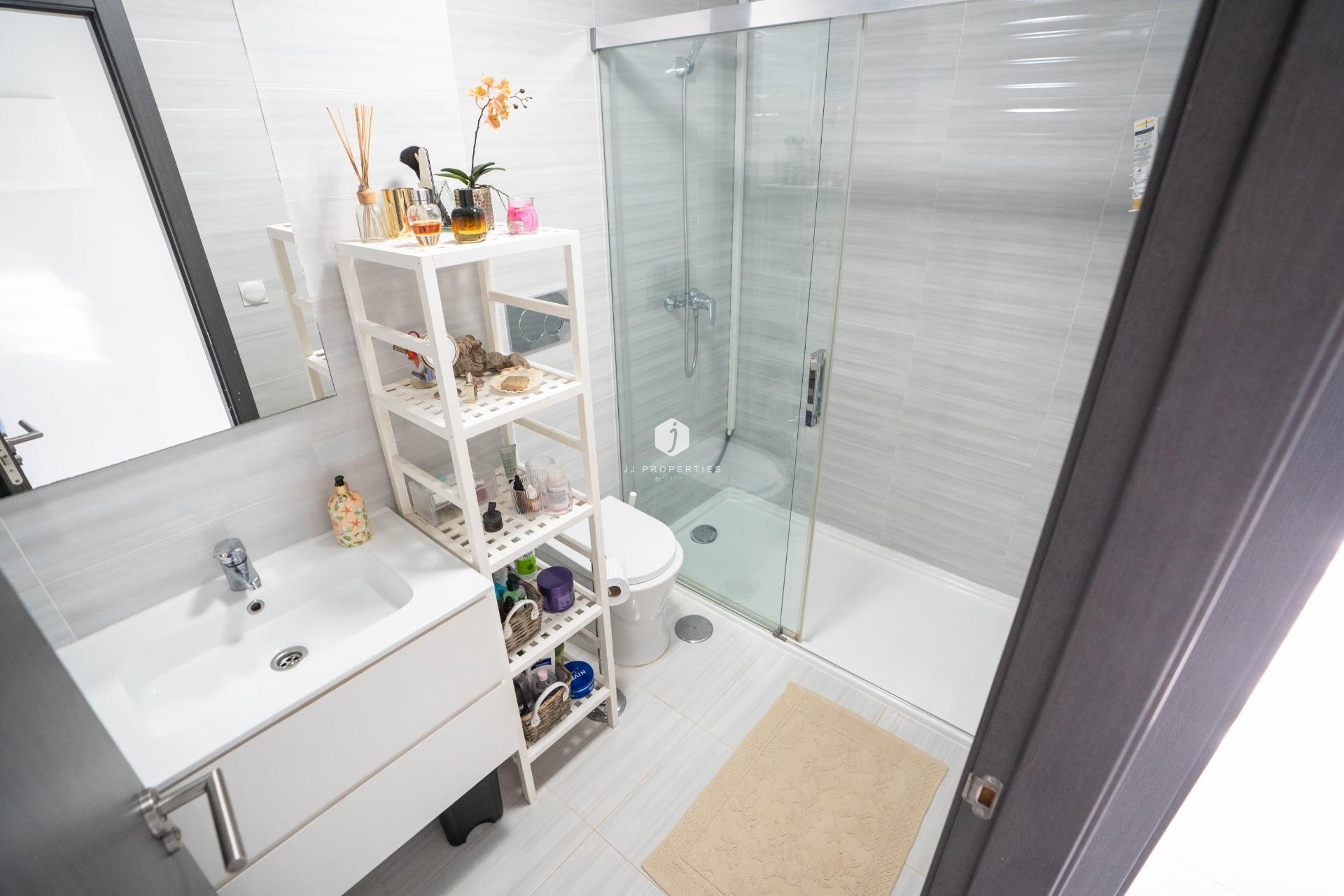 Segunda mano - Apartamento / piso -
Orihuela Costa - Rocio Del Mar