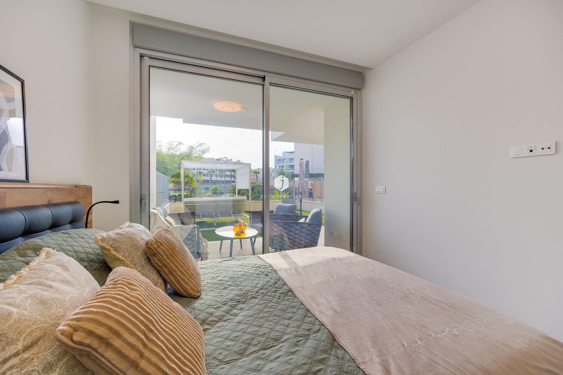 Segunda mano - Apartamento / piso -
Orihuela Costa - Villamartín-las Filipinas