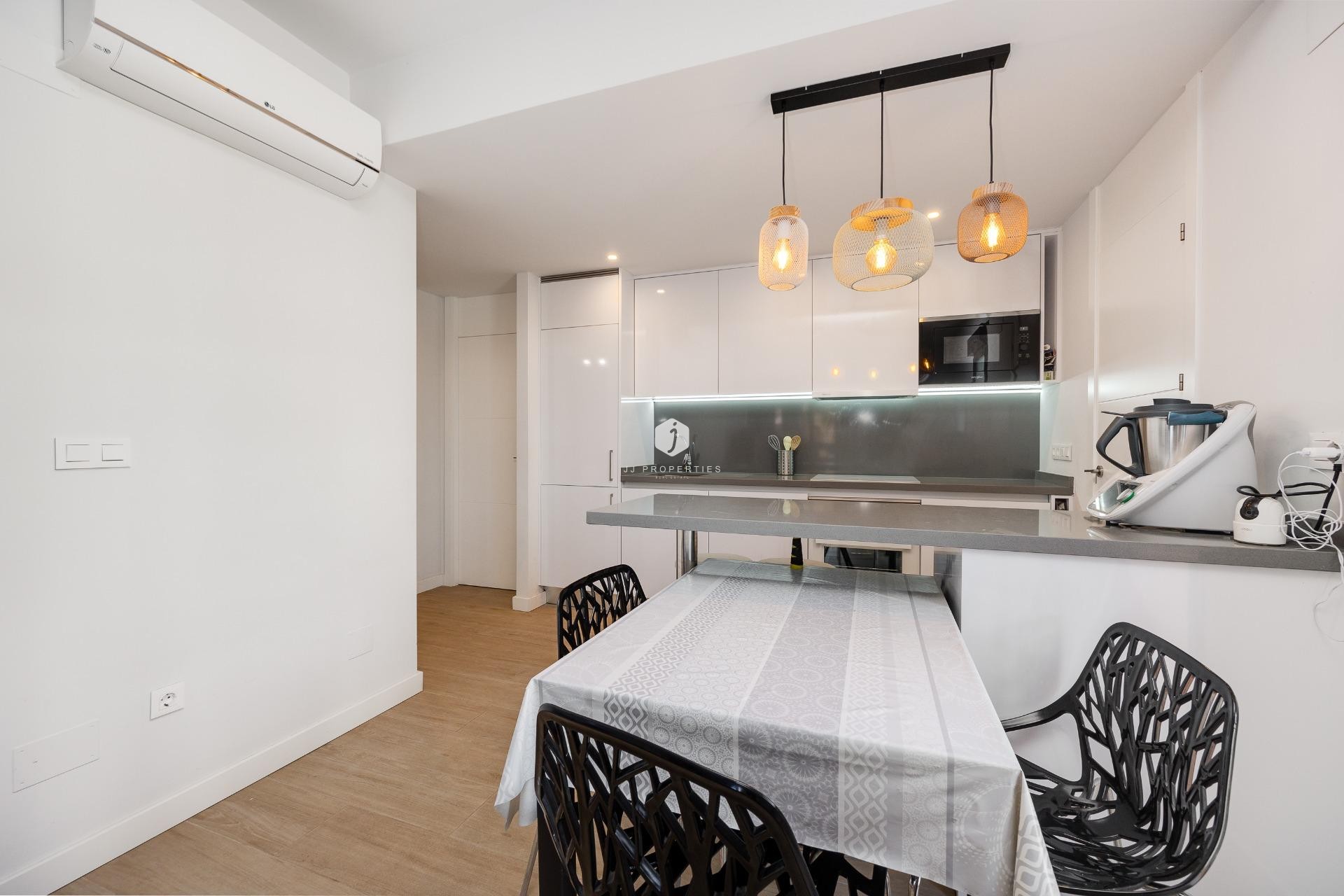 Segunda mano - Apartamento / piso -
Orihuela Costa - Villamartín-las Filipinas