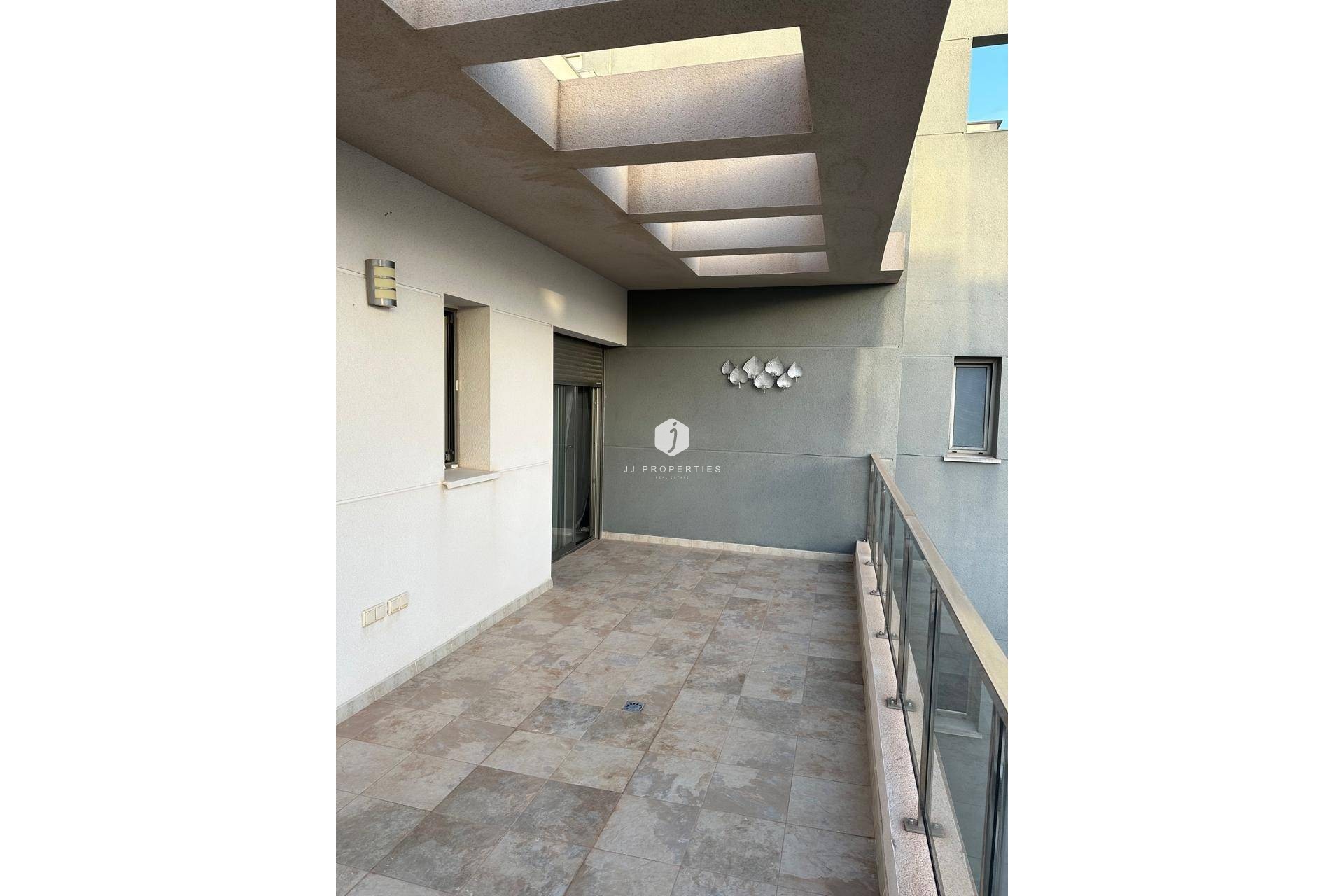 Segunda mano - Apartamento / piso -
Orihuela Costa - Villamartín