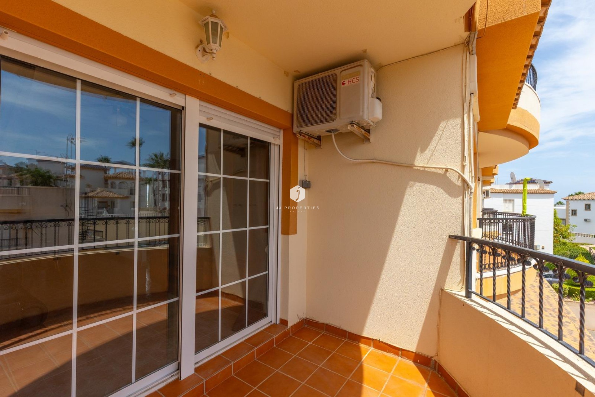 Segunda mano - Apartamento / piso -
Orihuela Costa - Villamartín