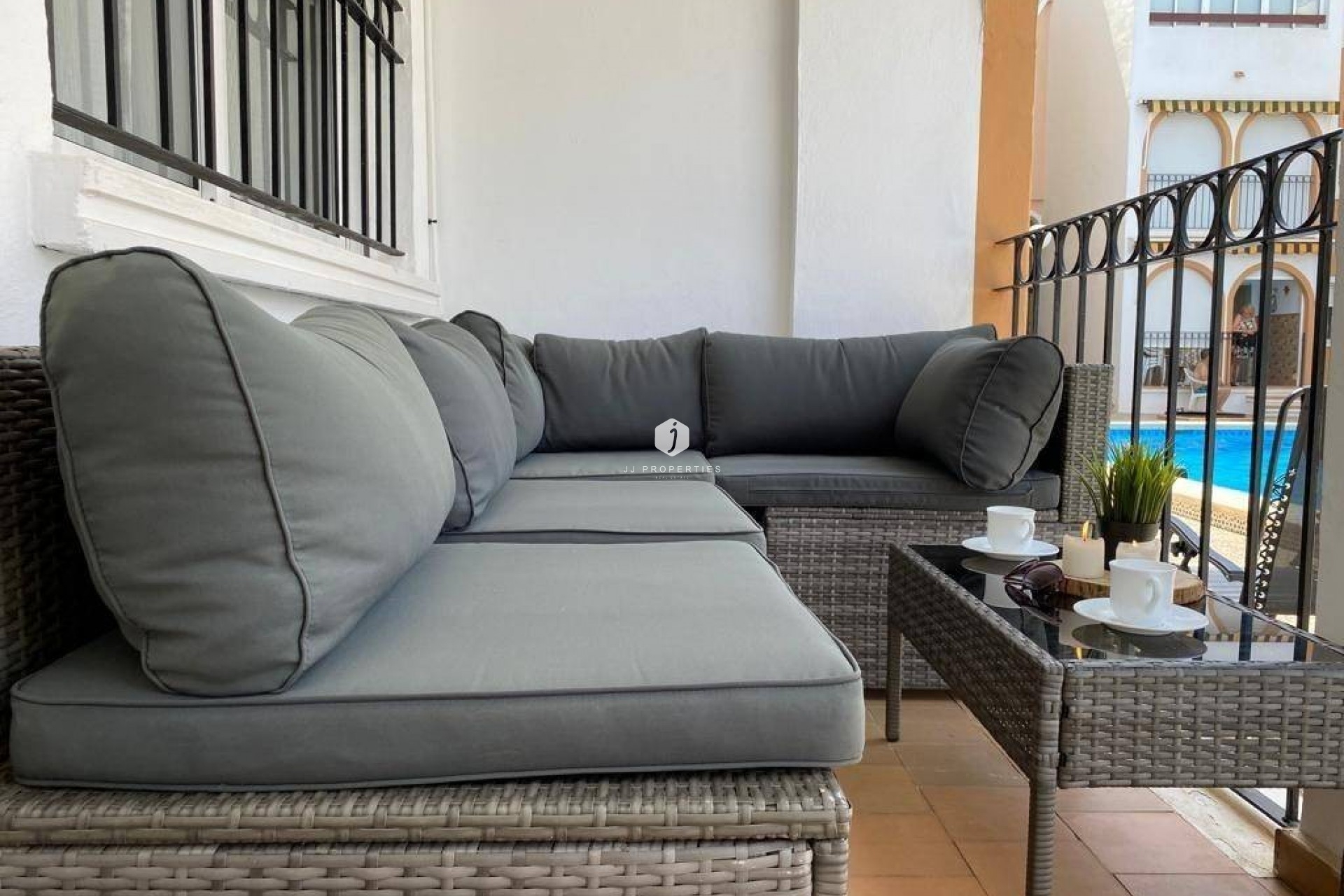 Segunda mano - Apartamento / piso -
Playa De Los Naufragos - Costa Blanca