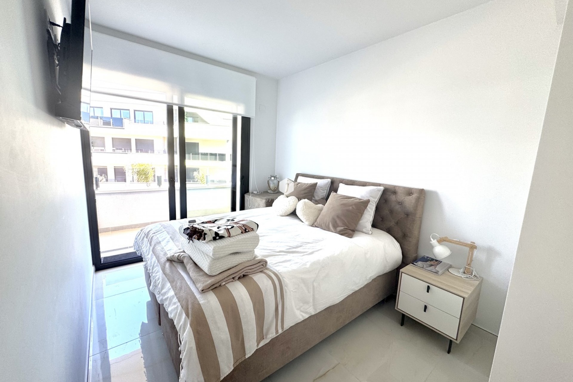 Segunda mano - Apartamento / piso -
Playa Flamenca - Costa Blanca