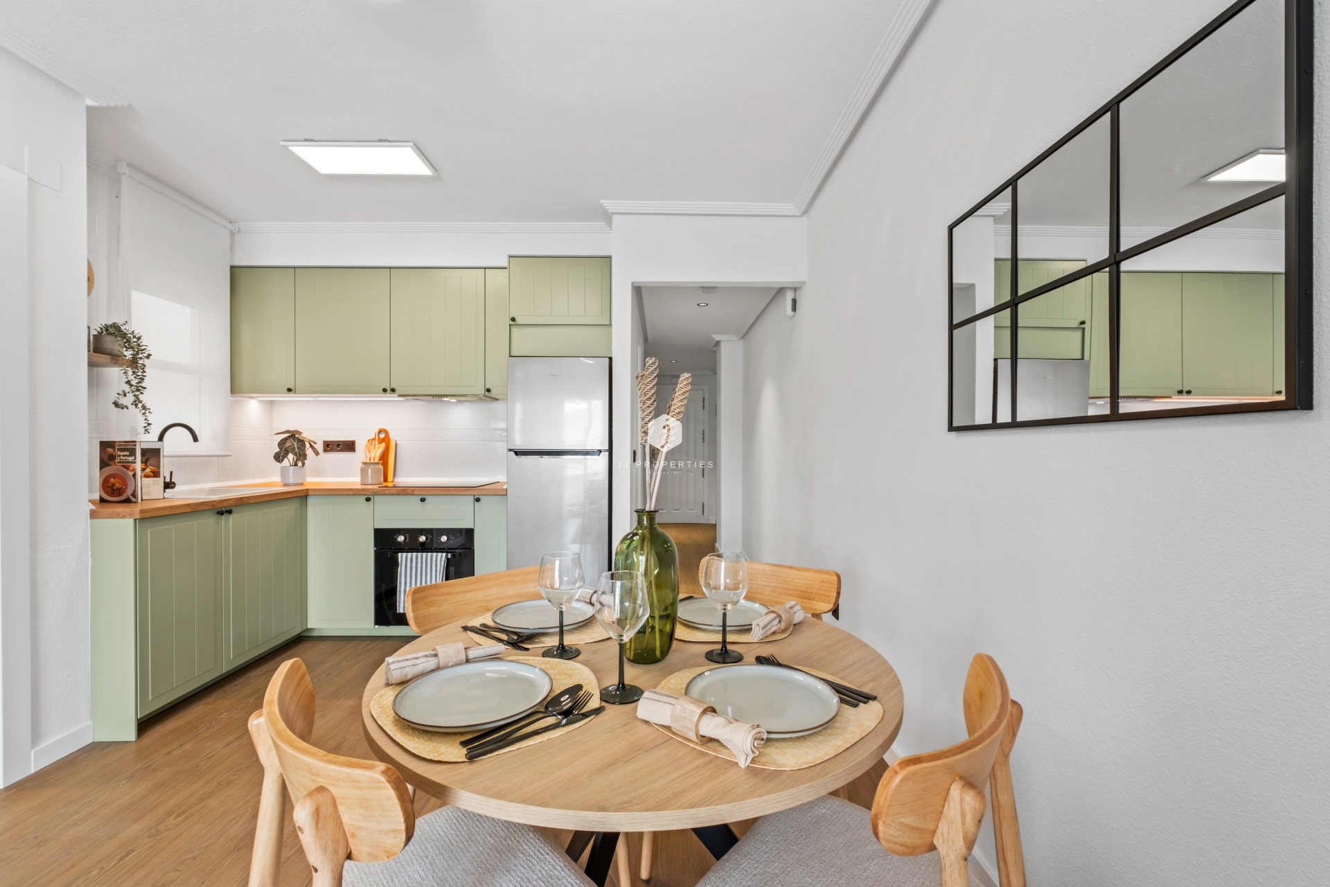 Segunda mano - Apartamento / piso -
Playa Flamenca - Costa Blanca