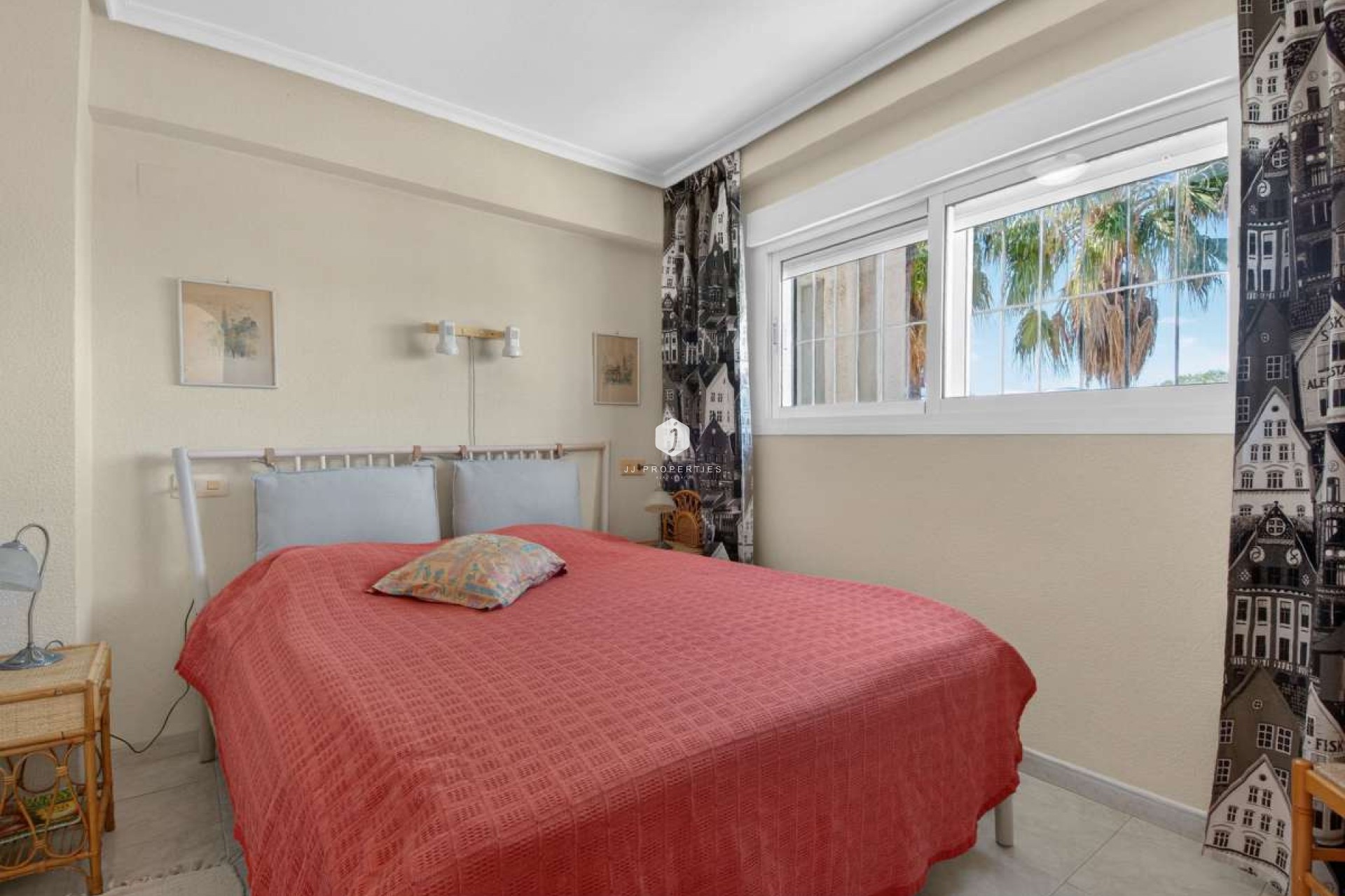 Segunda mano - Apartamento / piso -
Punta Prima - Costa Blanca