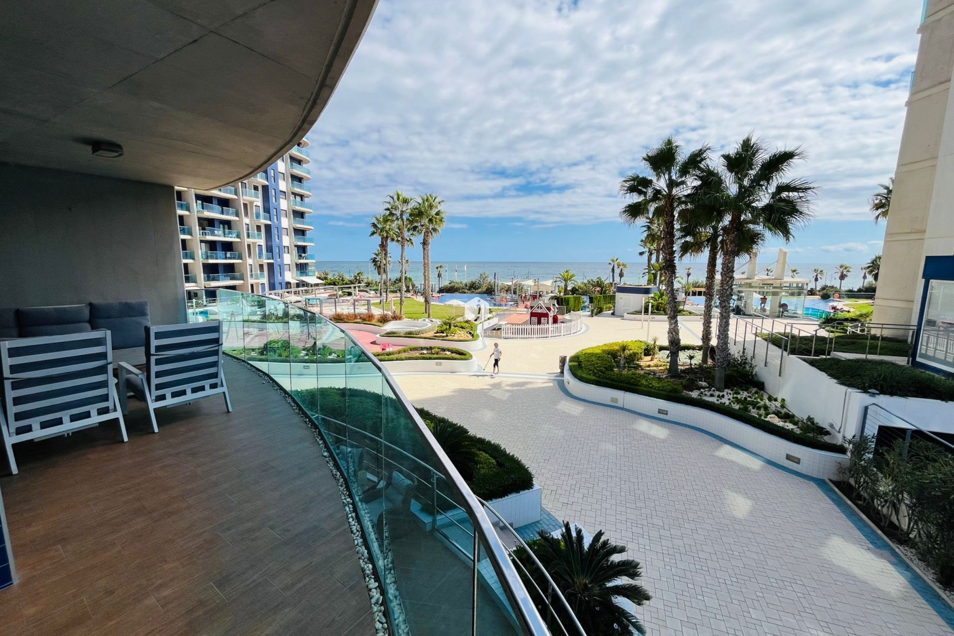 Segunda mano - Apartamento / piso -
Punta Prima - Costa Blanca