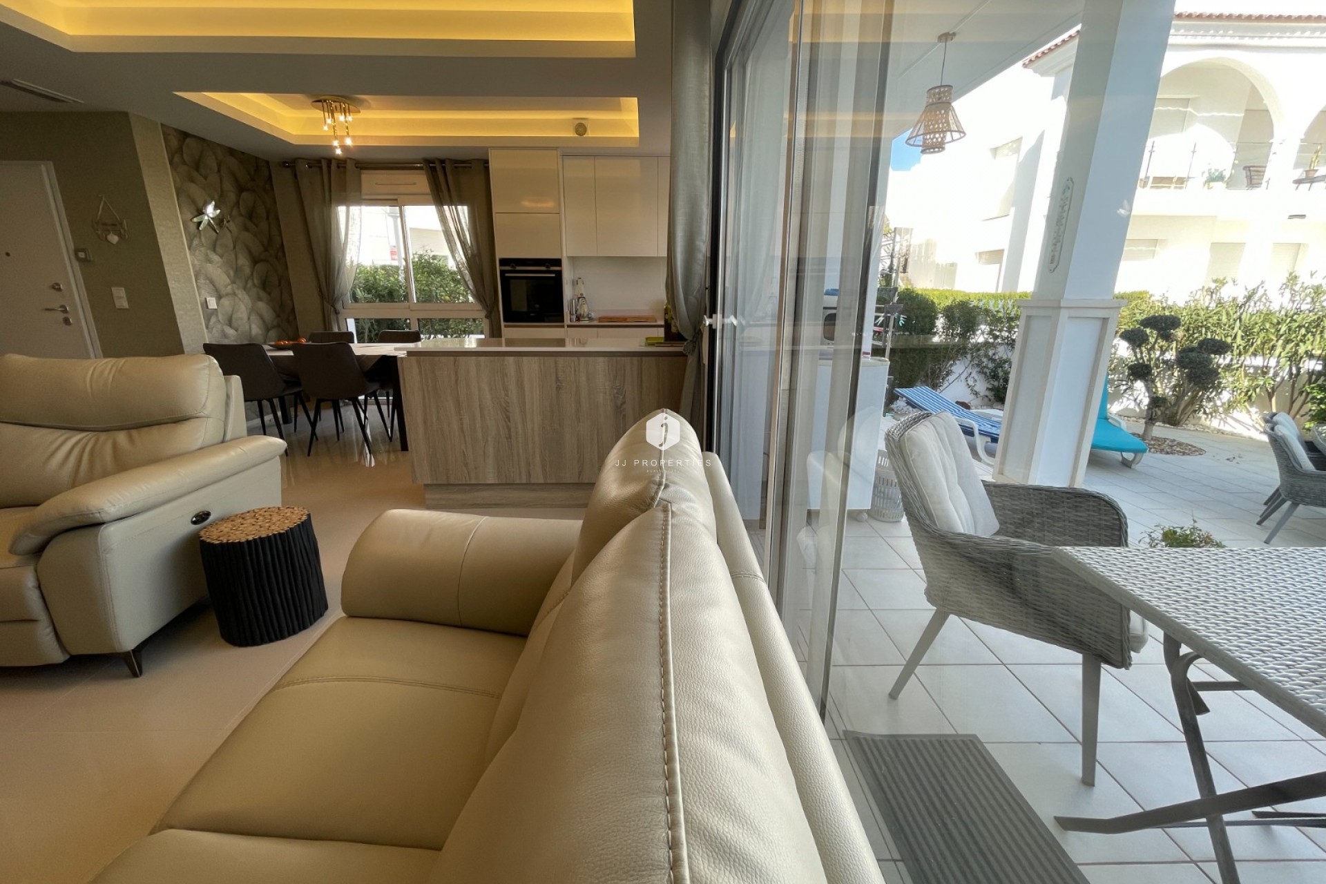 Segunda mano - Apartamento / piso -
Rojales - Inland