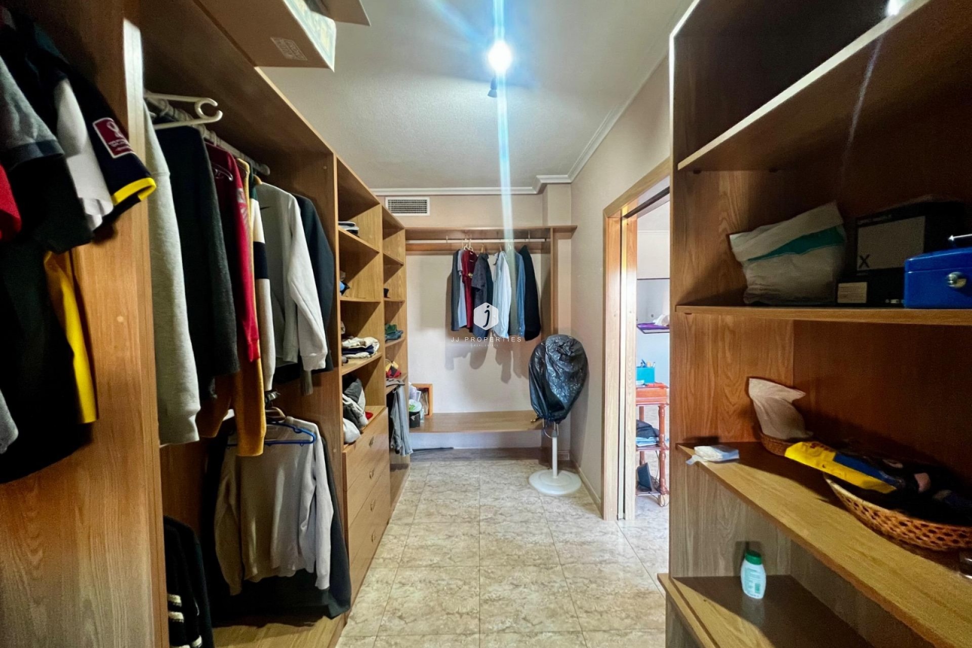Segunda mano - Apartamento / piso -
Rojales
