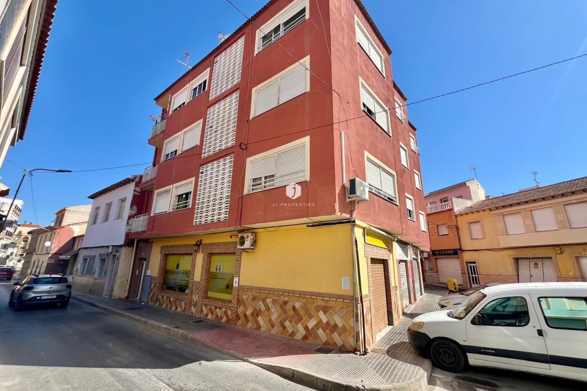 Segunda mano - Apartamento / piso -
Rojales