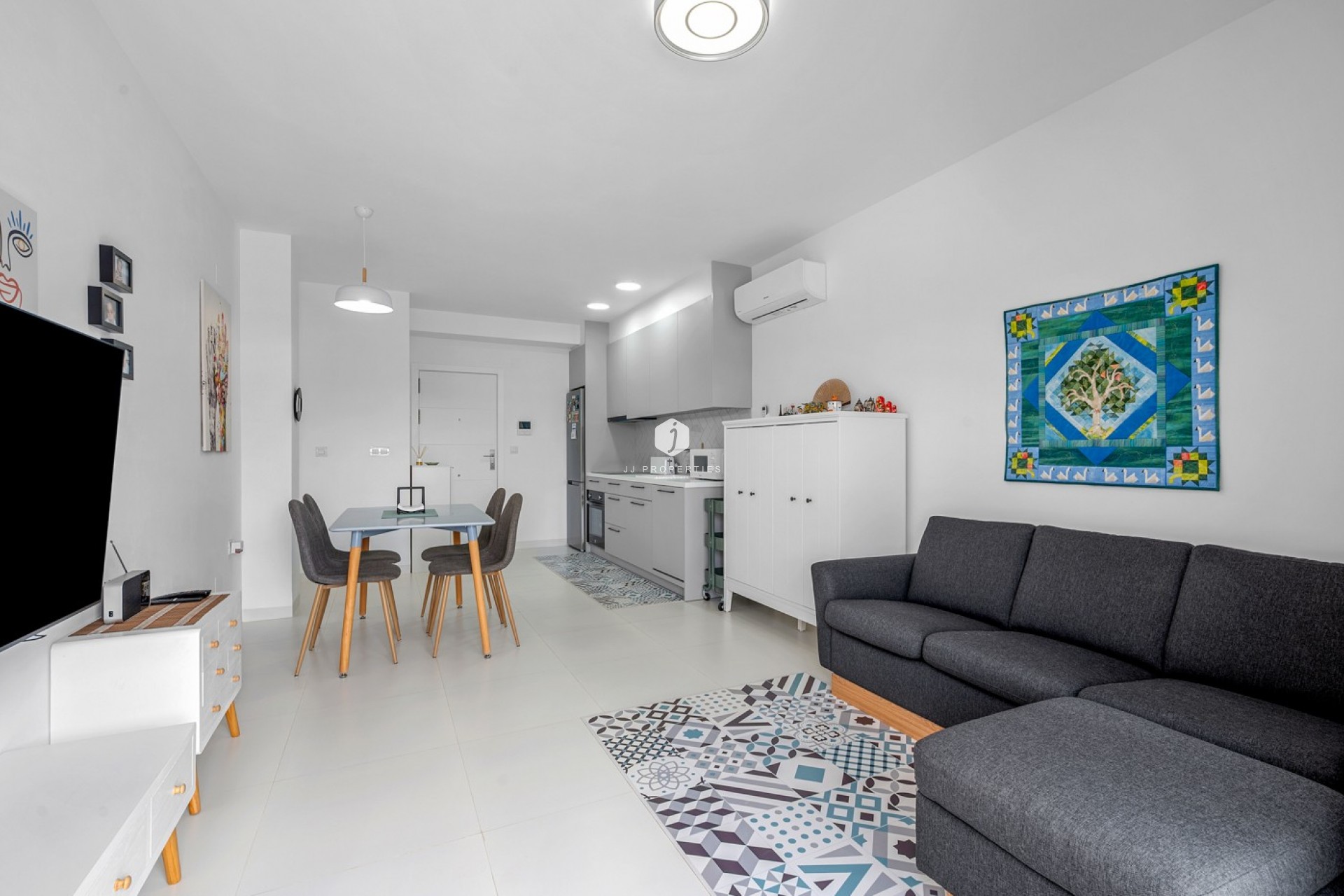 Segunda mano - Apartamento / piso -
San Miguel de Salinas - Inland