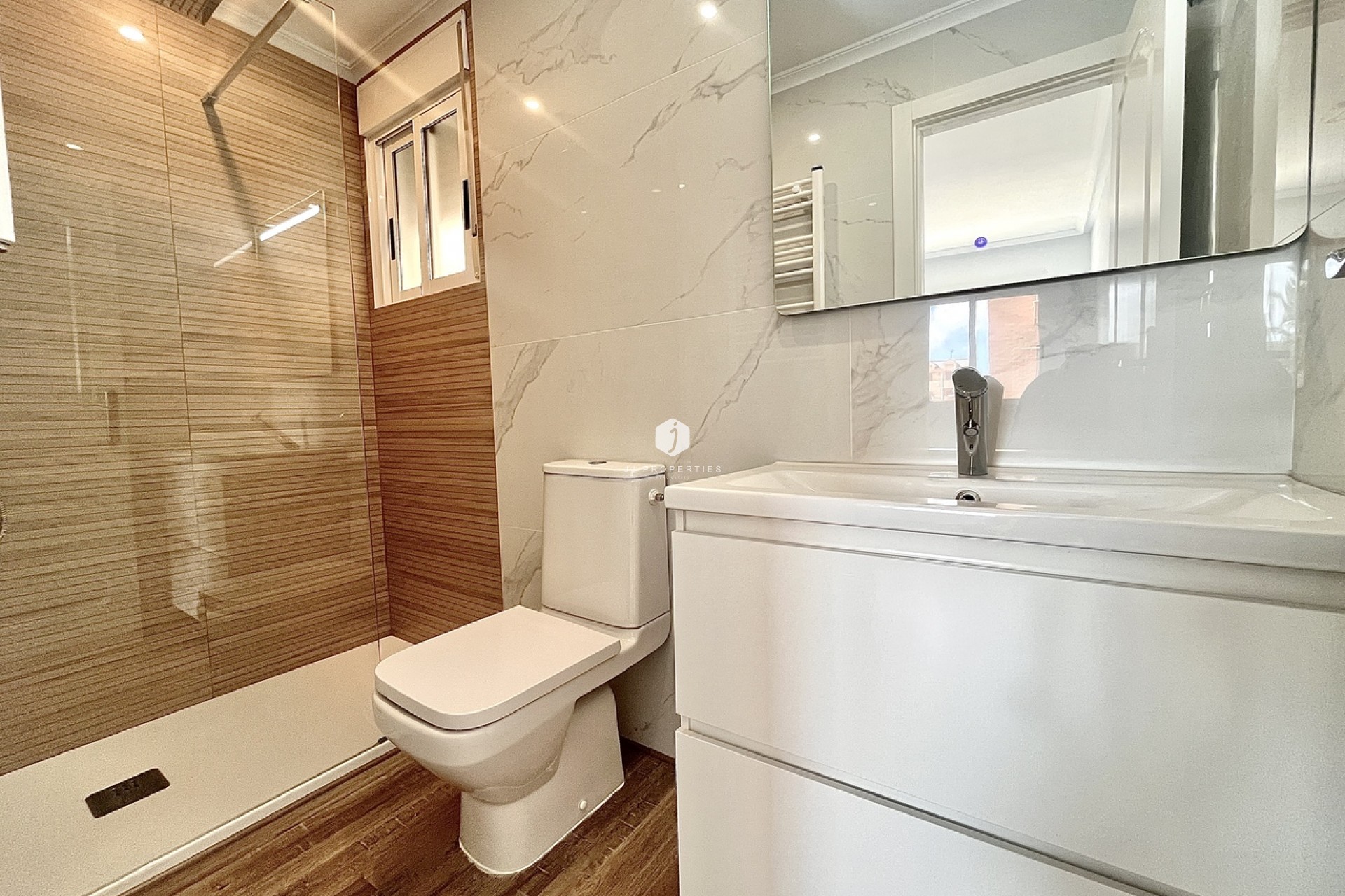 Segunda mano - Apartamento / piso -
San Miguel de Salinas - Inland