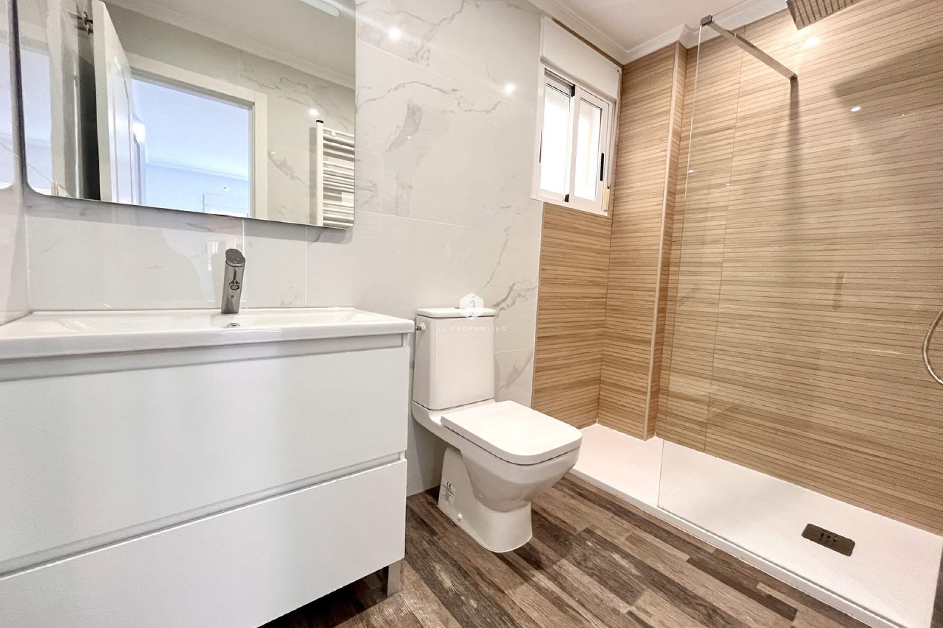 Segunda mano - Apartamento / piso -
San Miguel de Salinas - Inland