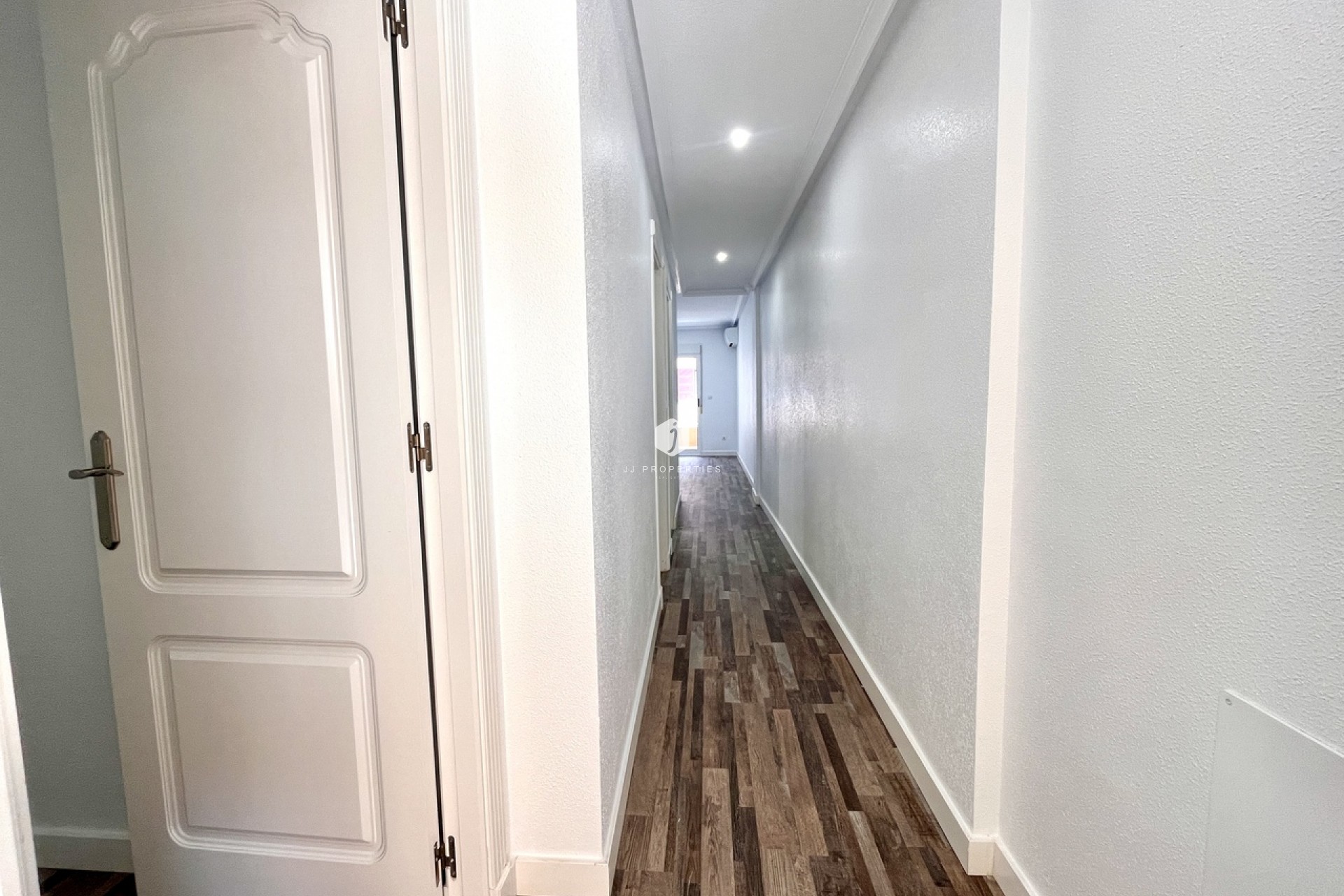 Segunda mano - Apartamento / piso -
San Miguel de Salinas - Inland