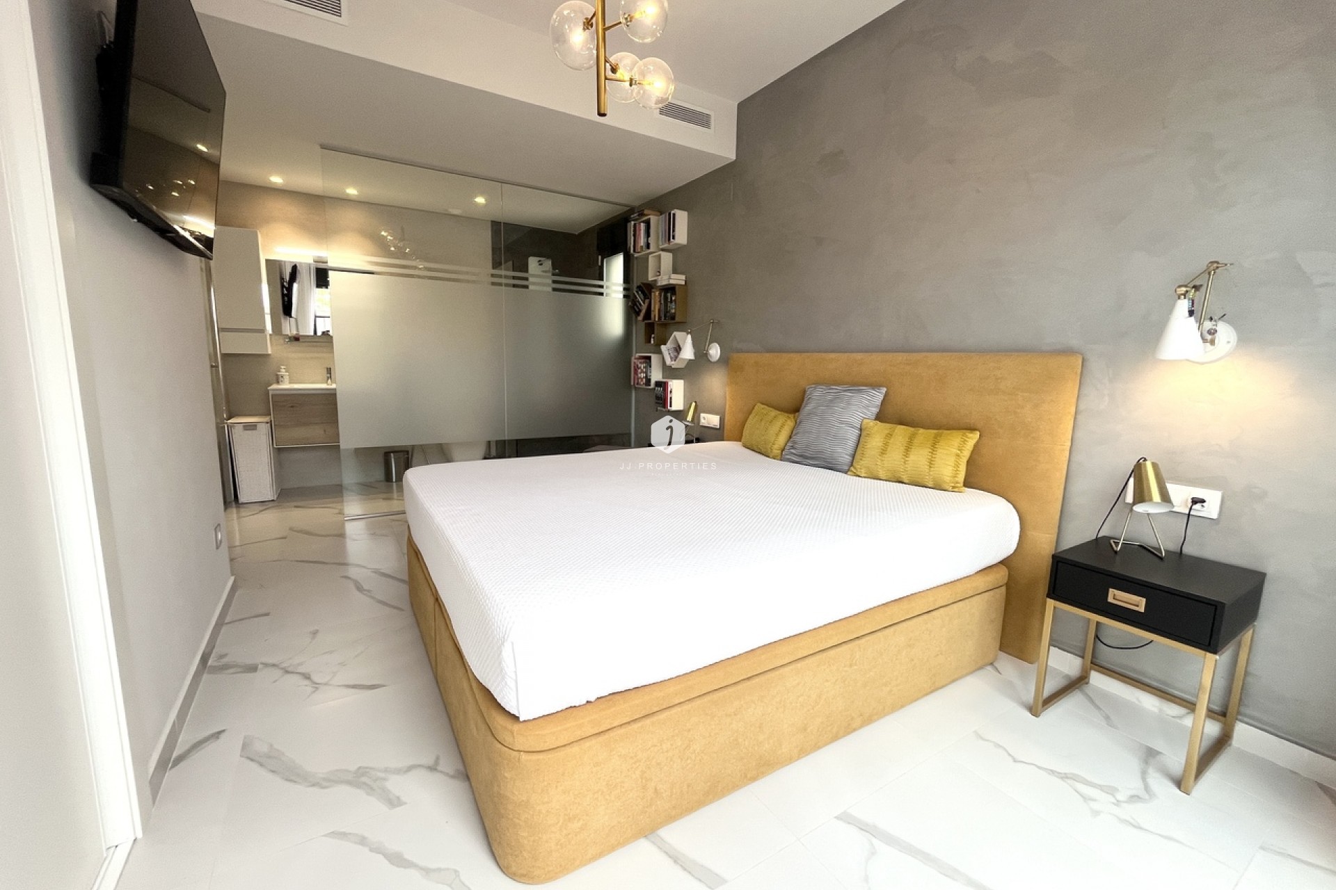 Segunda mano - Apartamento / piso -
San Miguel de Salinas - Inland